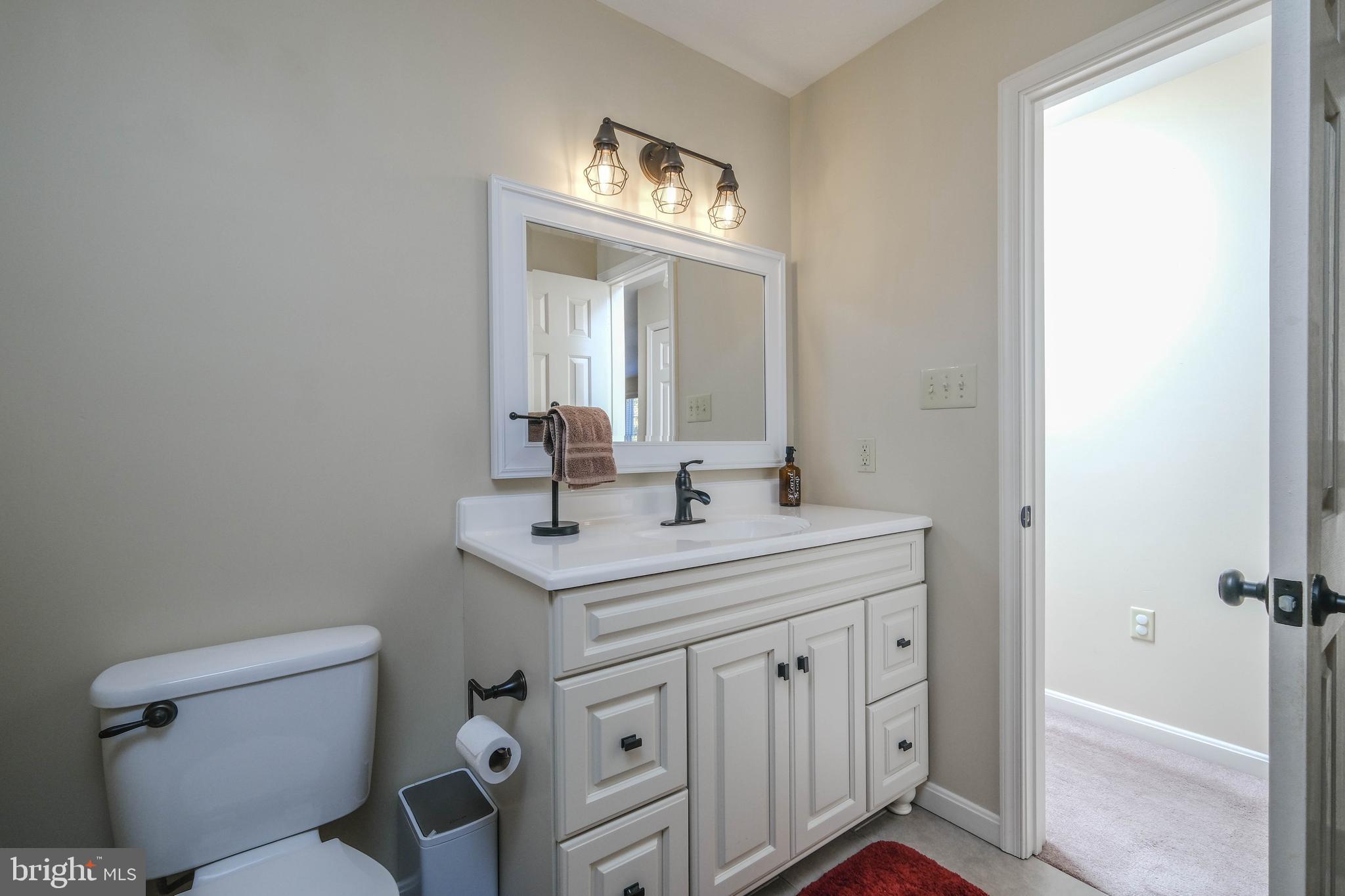 WILLIAMSBURG ESTATES - Residential