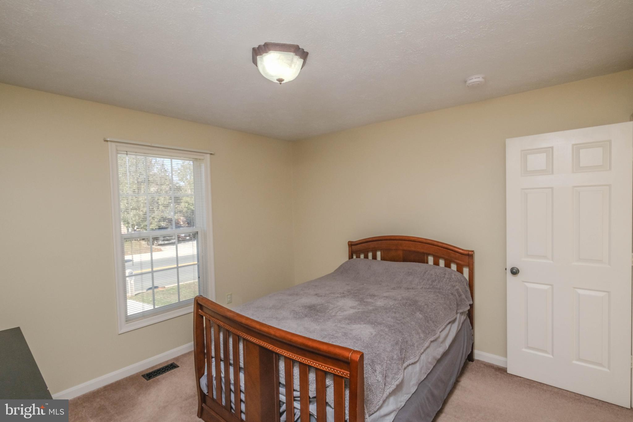 WILLIAMSBURG ESTATES - Residential