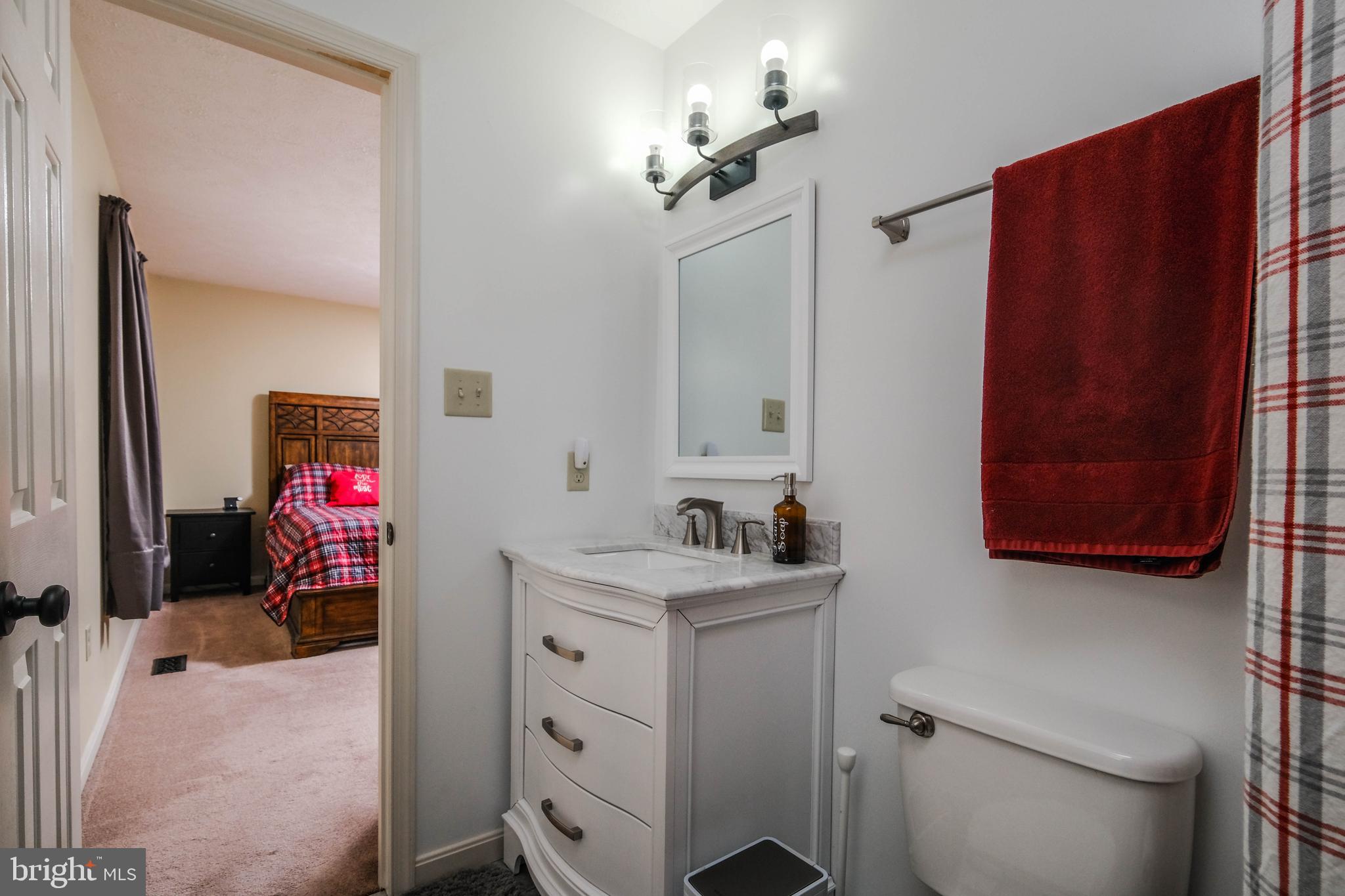 WILLIAMSBURG ESTATES - Residential