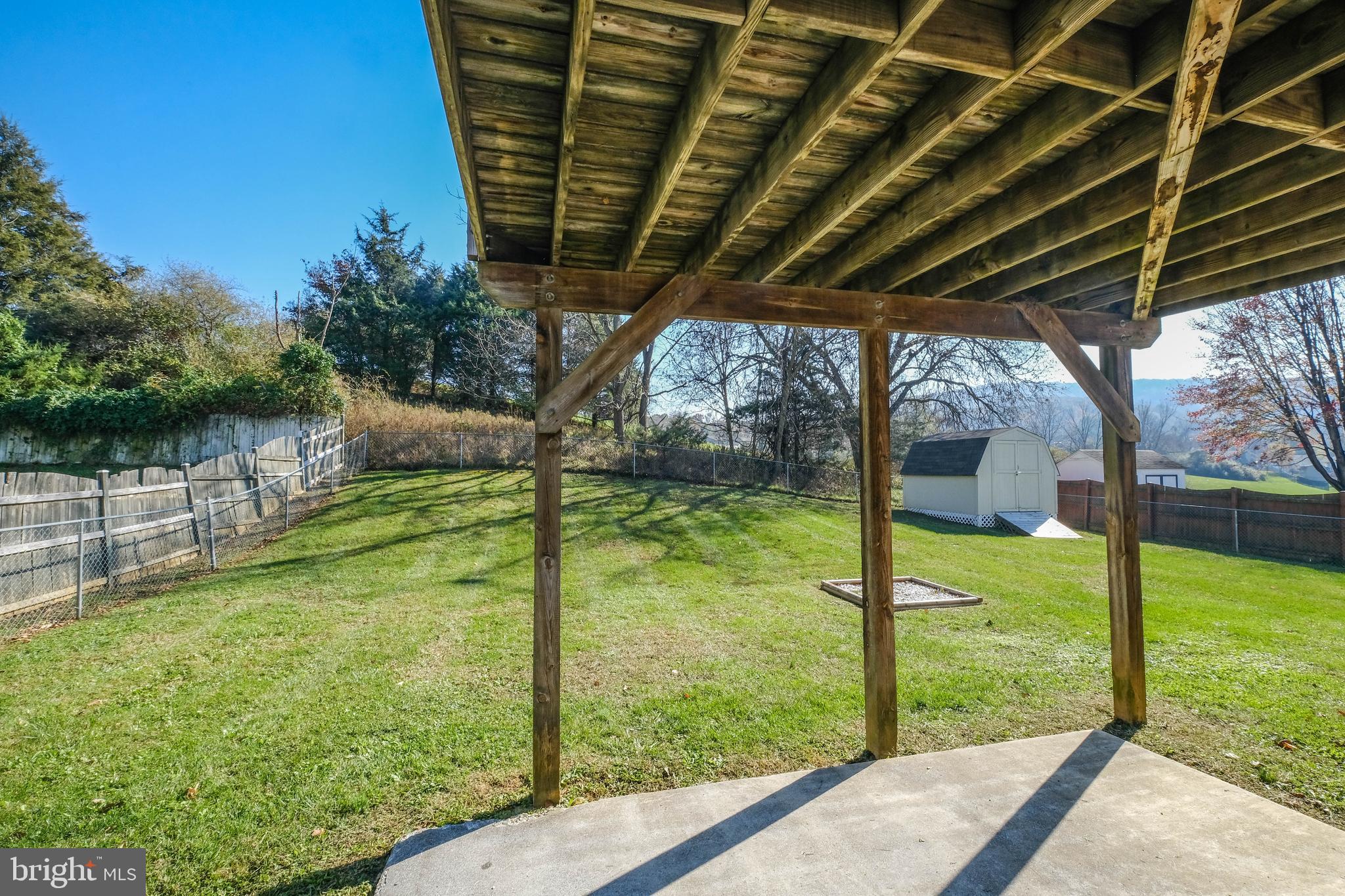 WILLIAMSBURG ESTATES - Residential