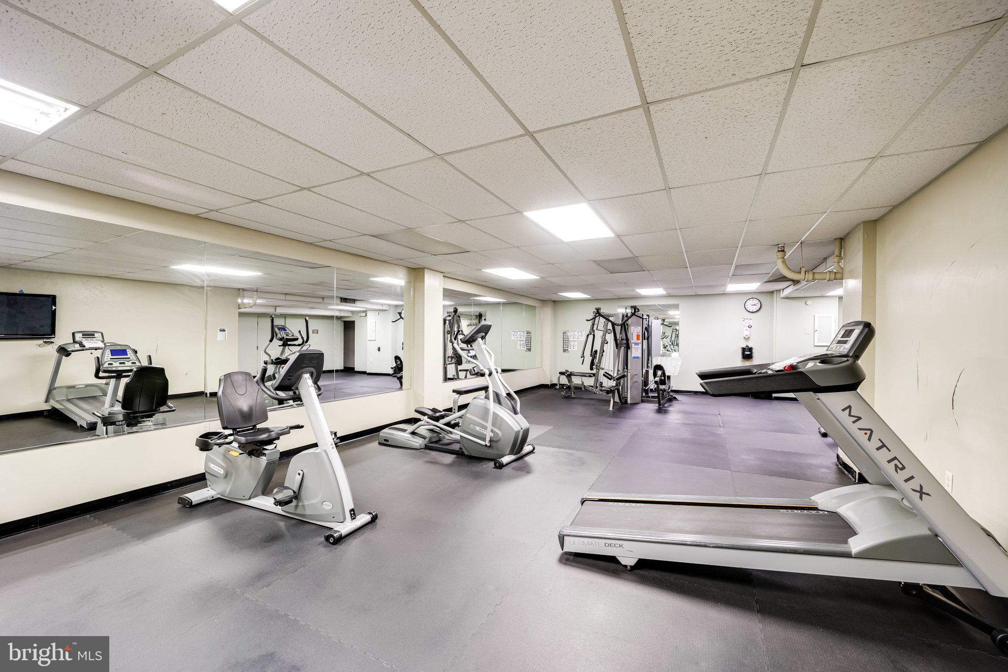 FORTY SIX HUNDRED - Residential