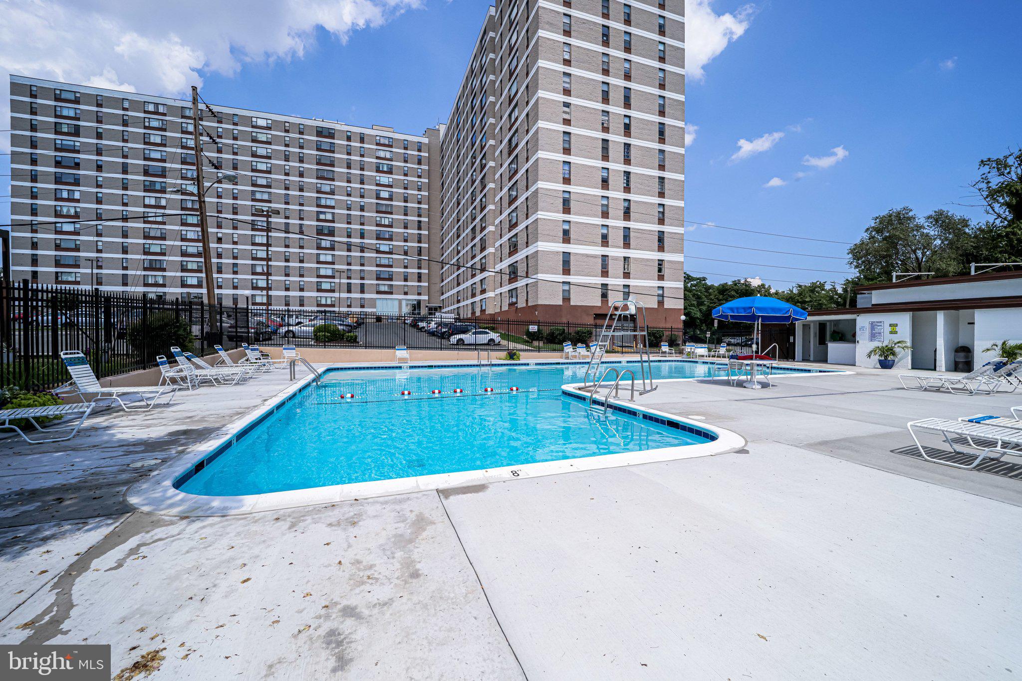 FORTY SIX HUNDRED - Residential