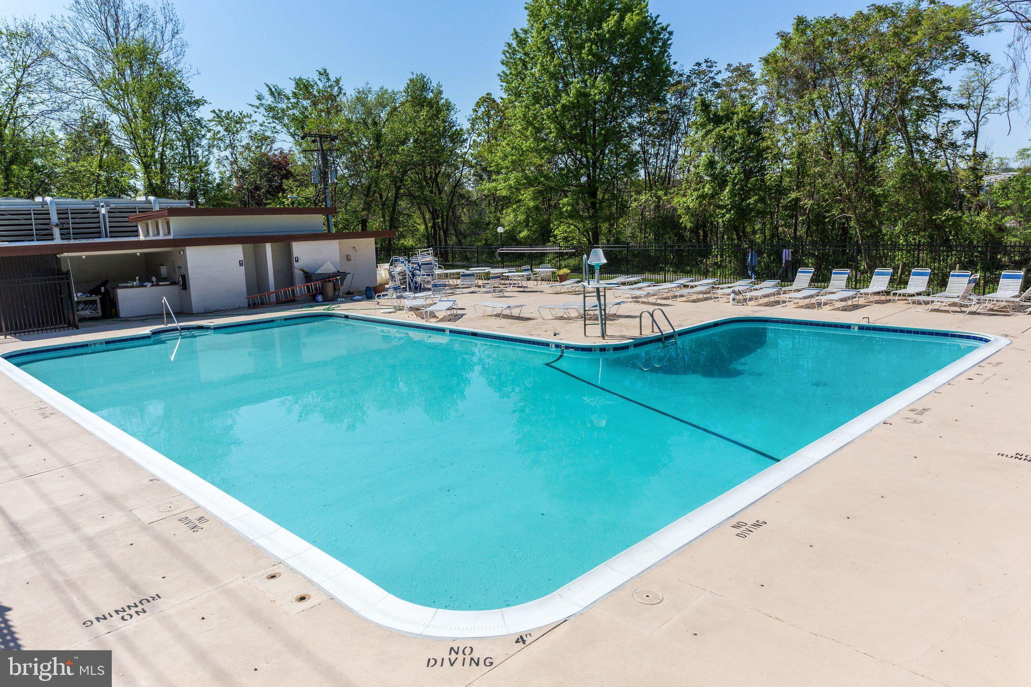 FORTY SIX HUNDRED - Residential