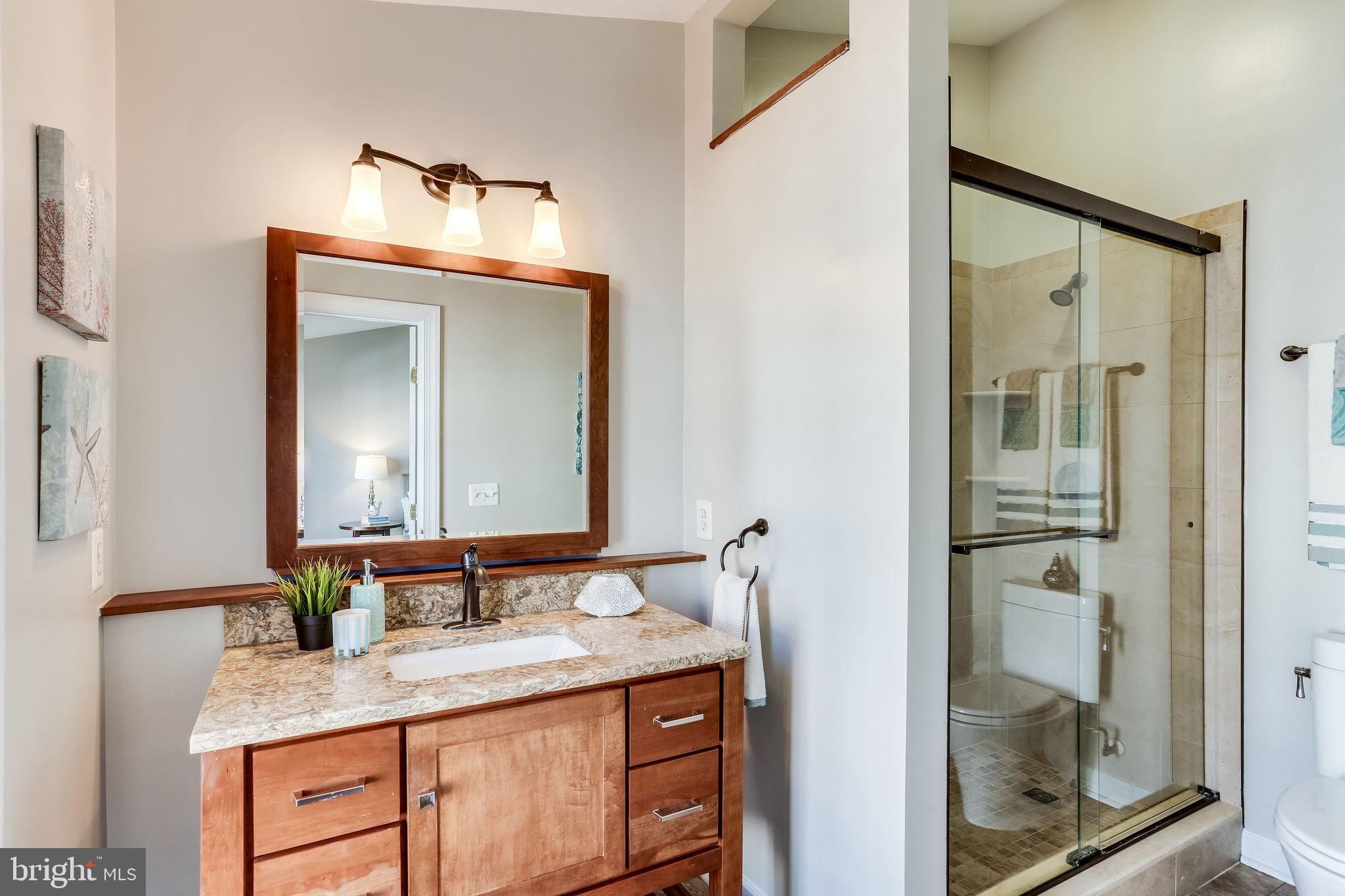 JEFFERSON PARK TOWNHOUSE - Residential