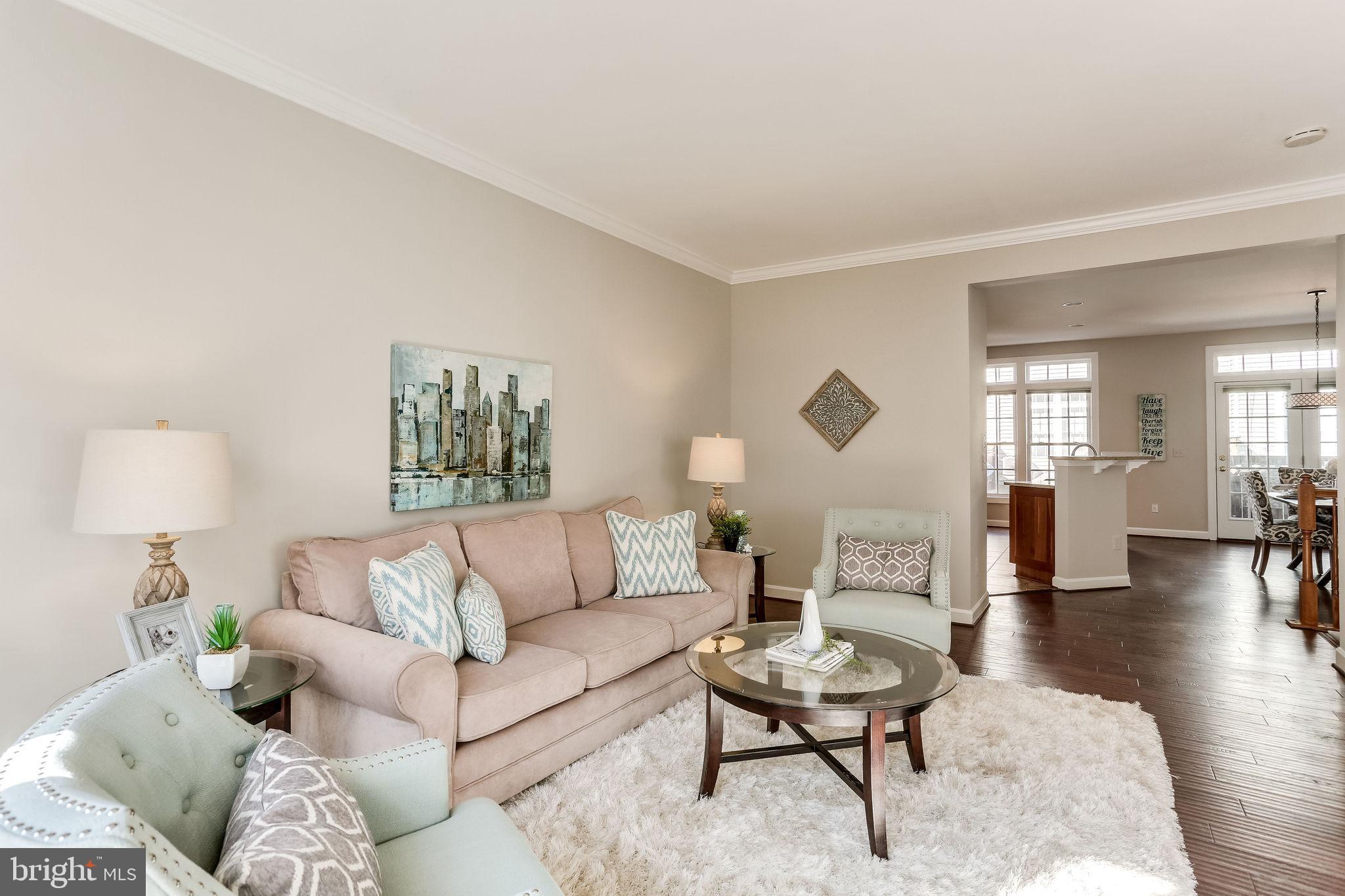 JEFFERSON PARK TOWNHOUSE - Residential