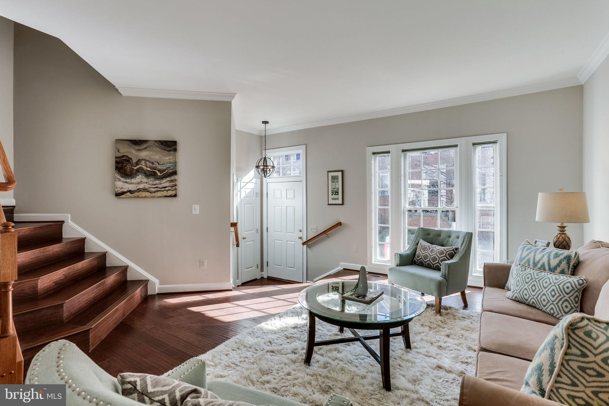 JEFFERSON PARK TOWNHOUSE - Residential