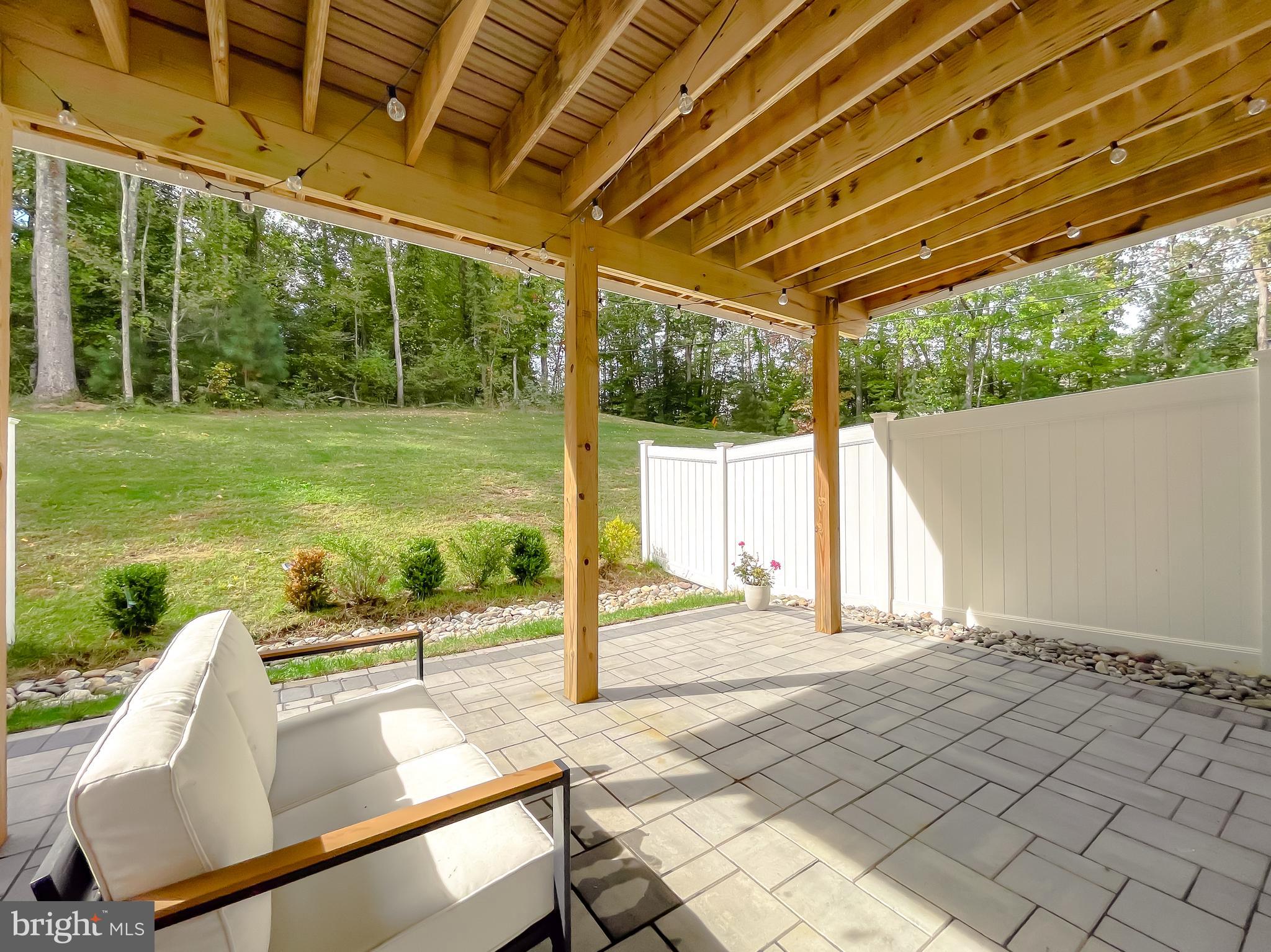 THE WOODS AT MYRTLE POINT - Residential