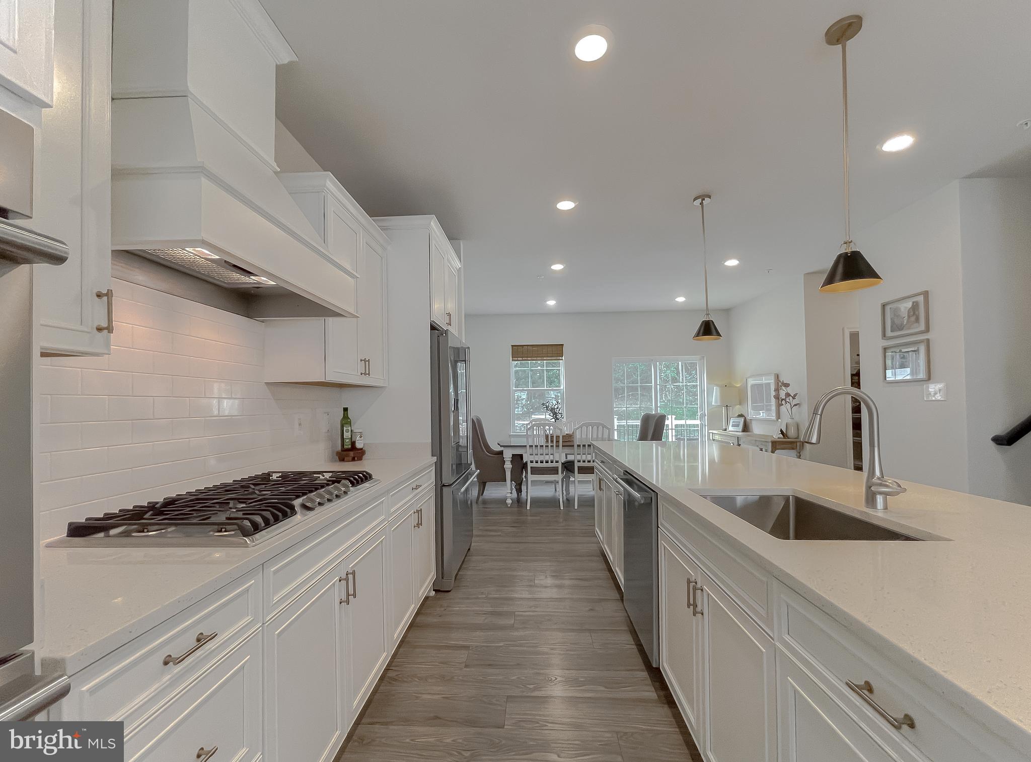 THE WOODS AT MYRTLE POINT - Residential