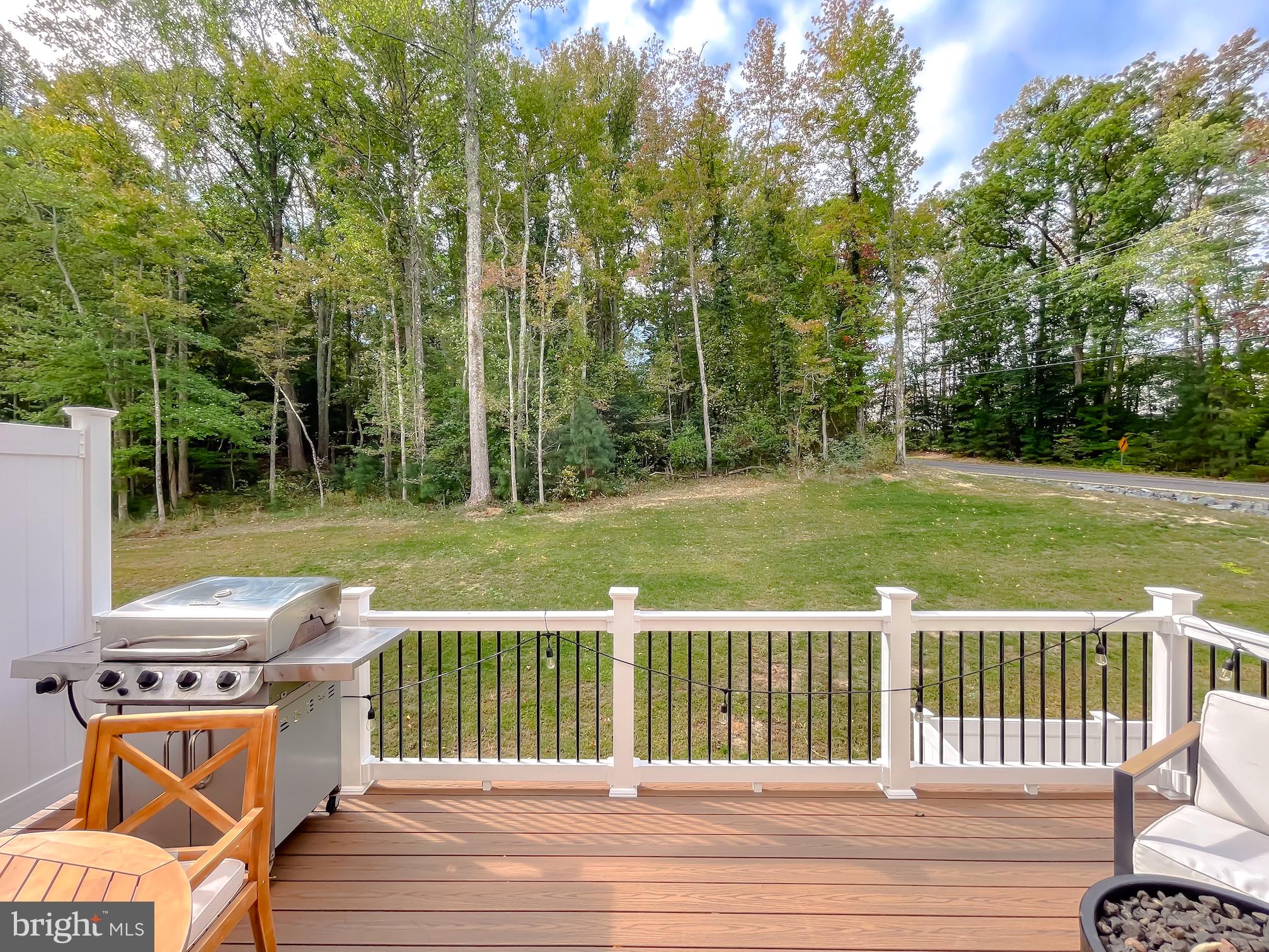 THE WOODS AT MYRTLE POINT - Residential