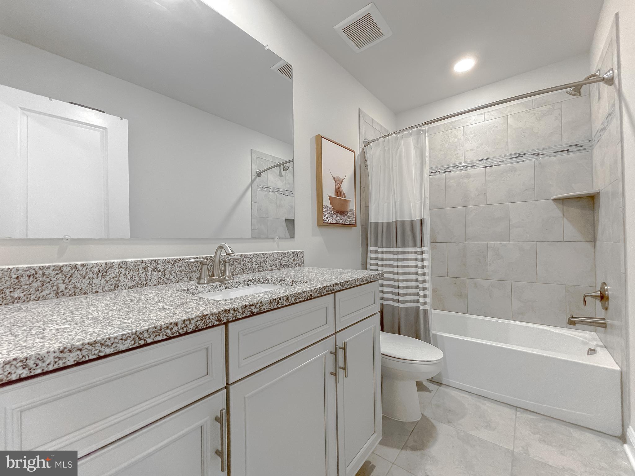 THE WOODS AT MYRTLE POINT - Residential