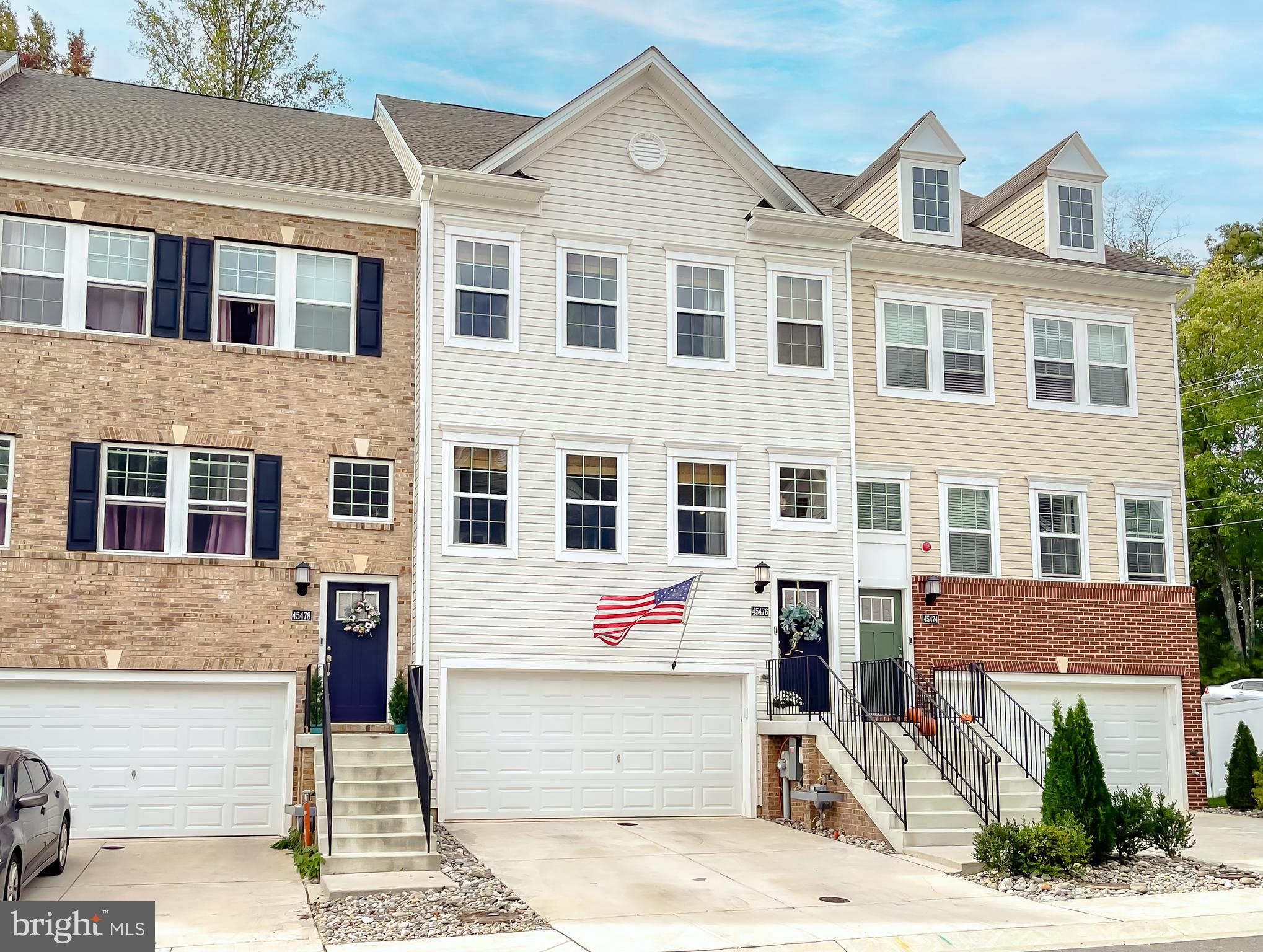 THE WOODS AT MYRTLE POINT - Residential