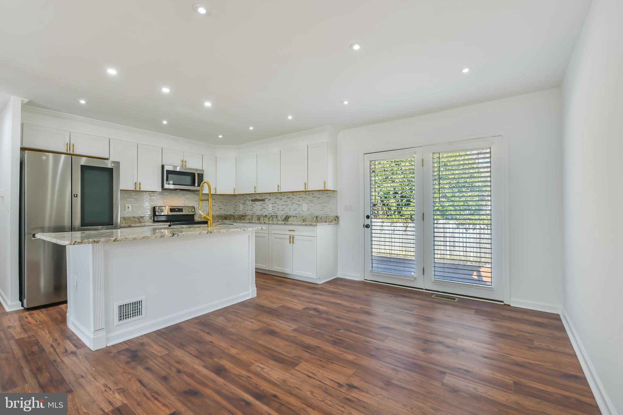 RIDGEVIEW - Residential