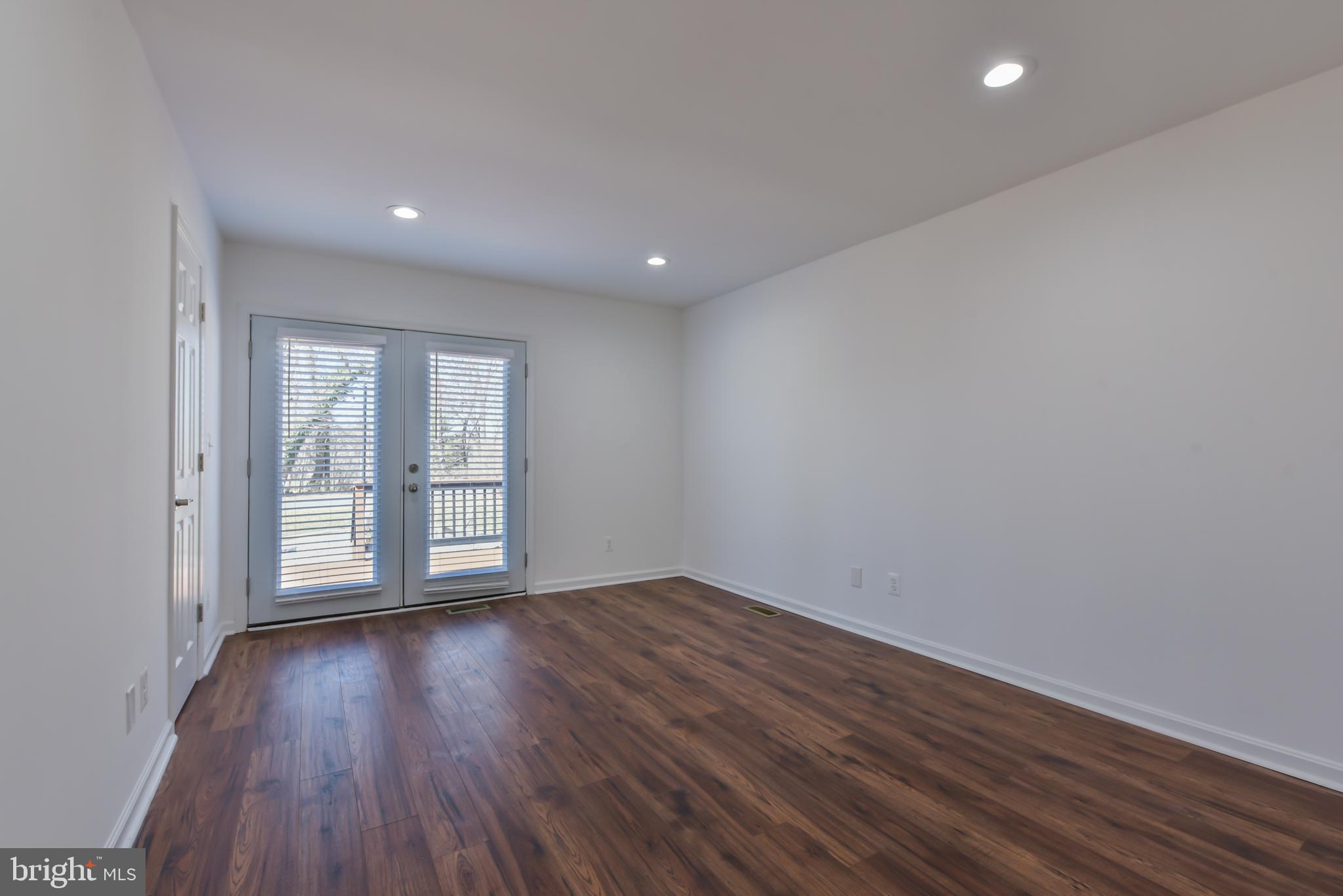 RIDGEVIEW - Residential