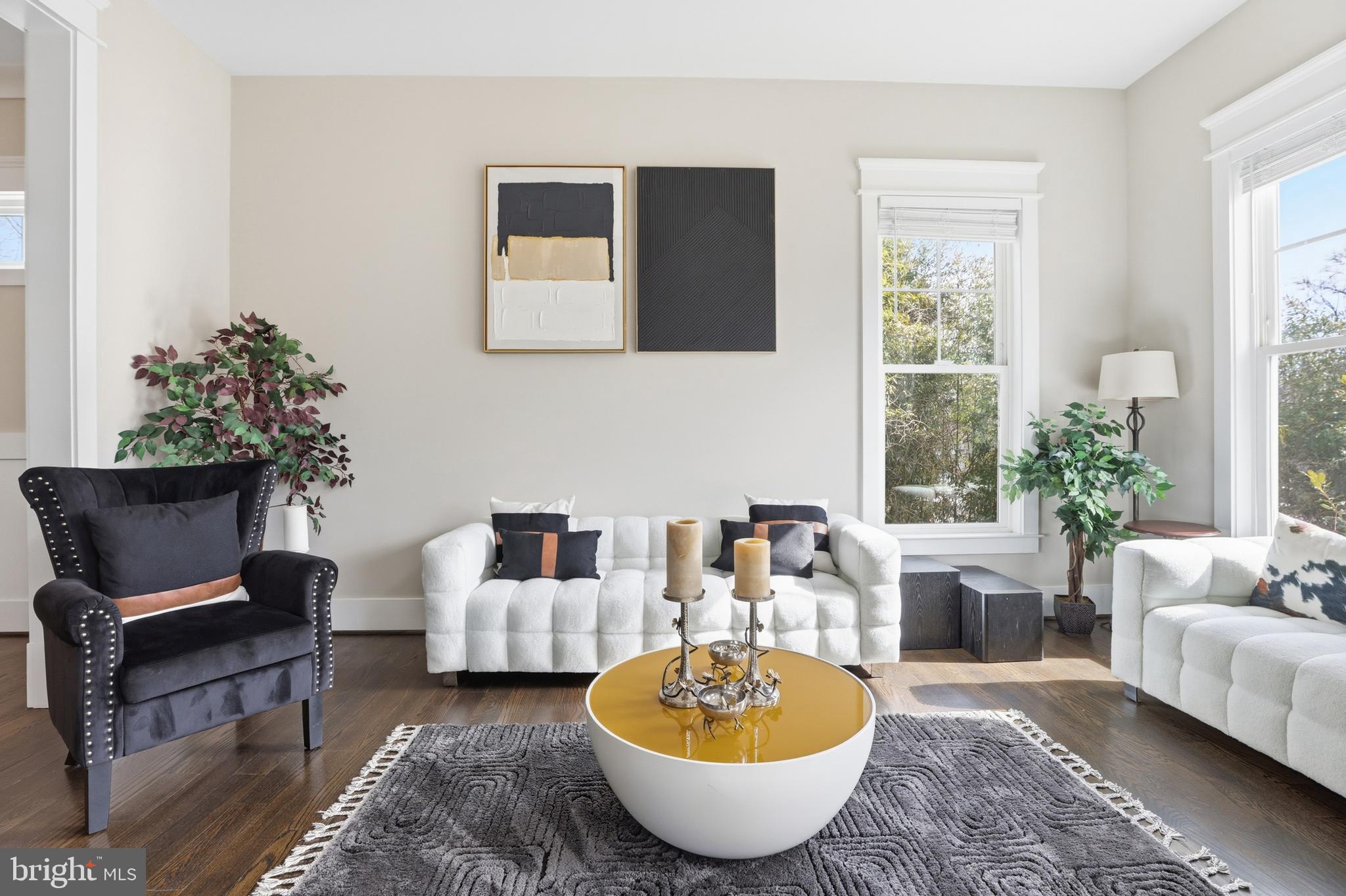 FAIRFAX ACRES - Residential