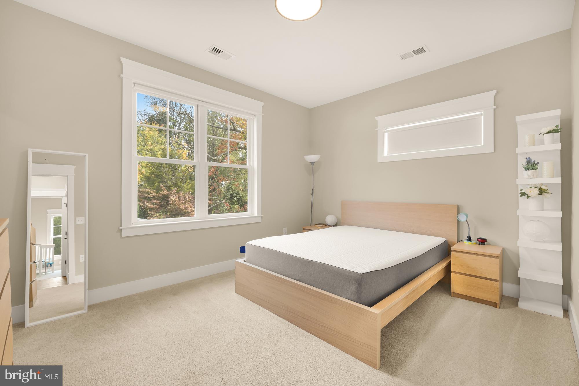 FAIRFAX ACRES - Residential