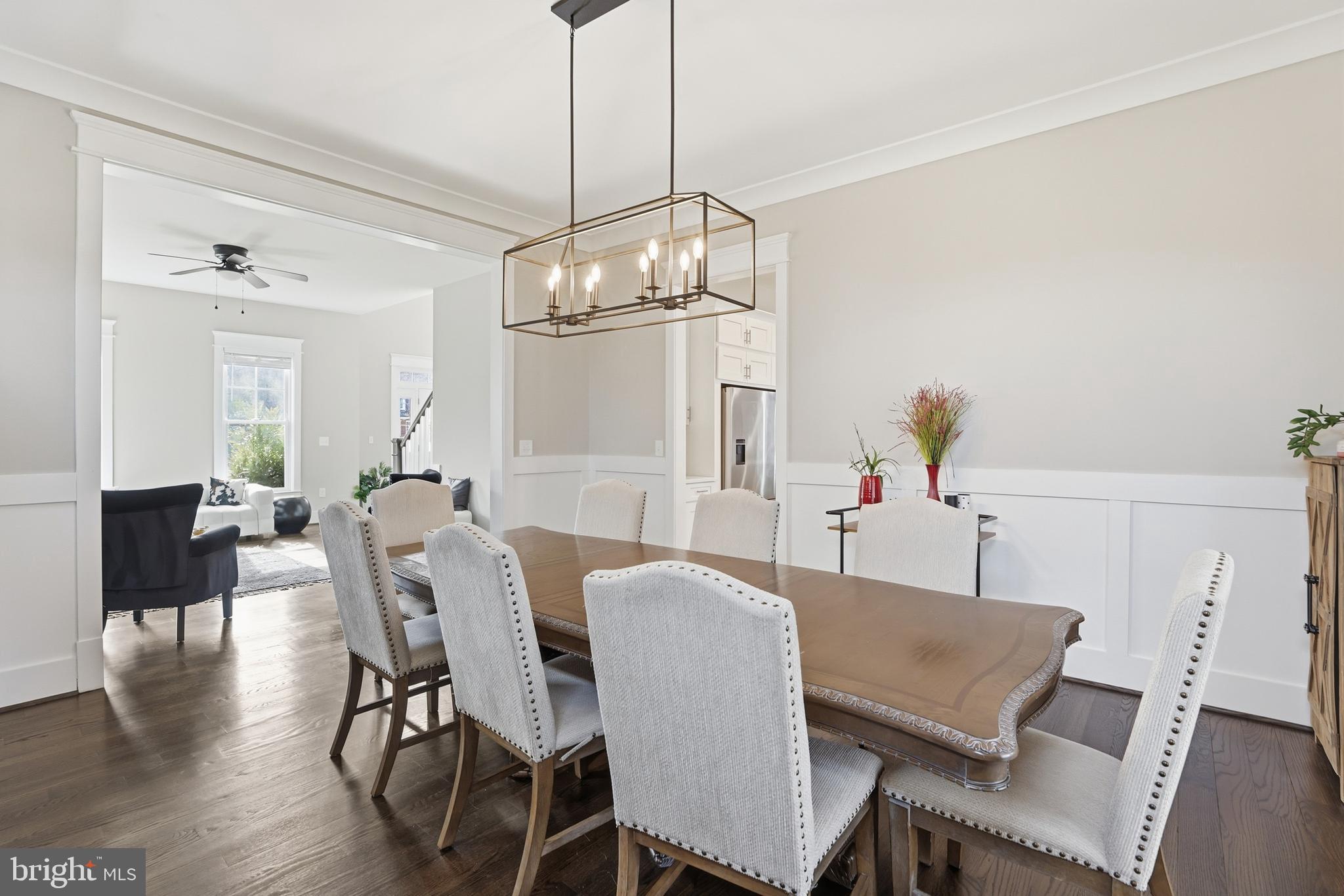 FAIRFAX ACRES - Residential