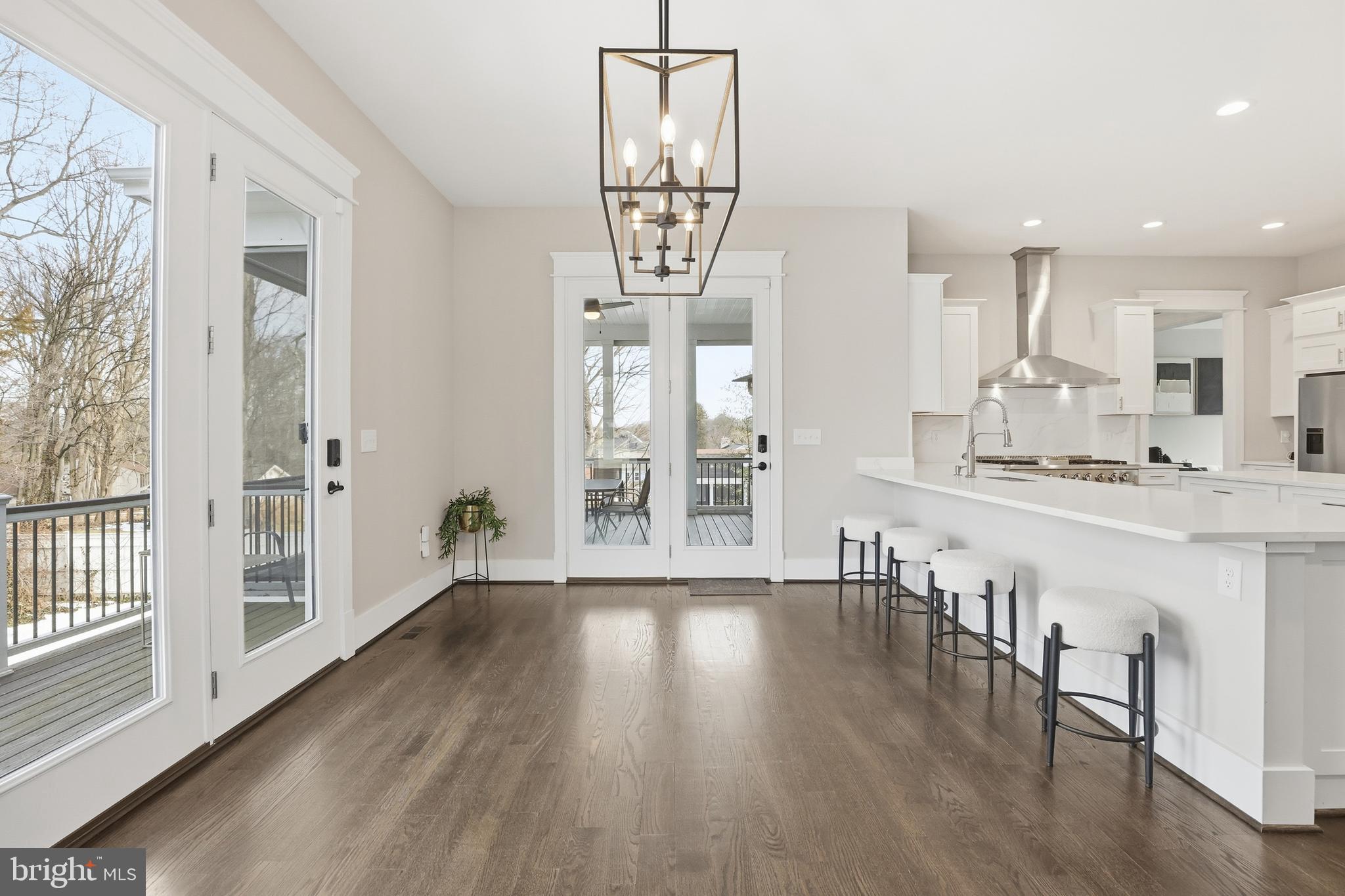 FAIRFAX ACRES - Residential