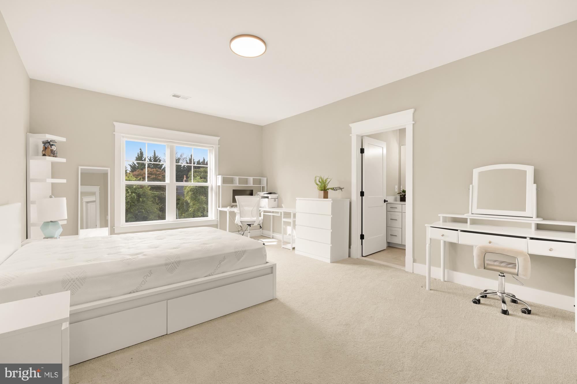 FAIRFAX ACRES - Residential