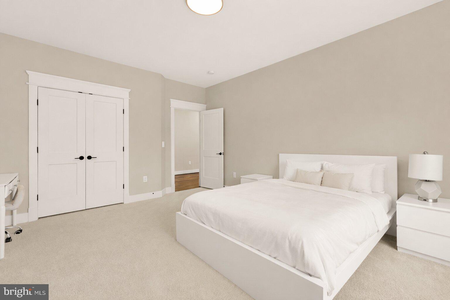 FAIRFAX ACRES - Residential