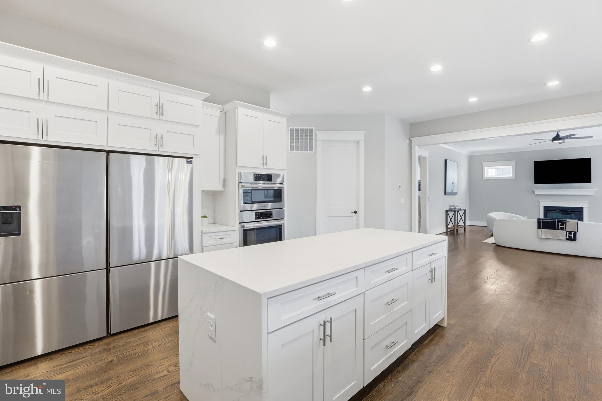 FAIRFAX ACRES - Residential