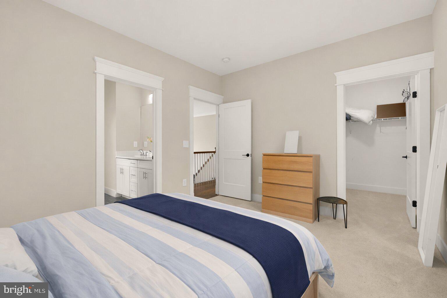 FAIRFAX ACRES - Residential