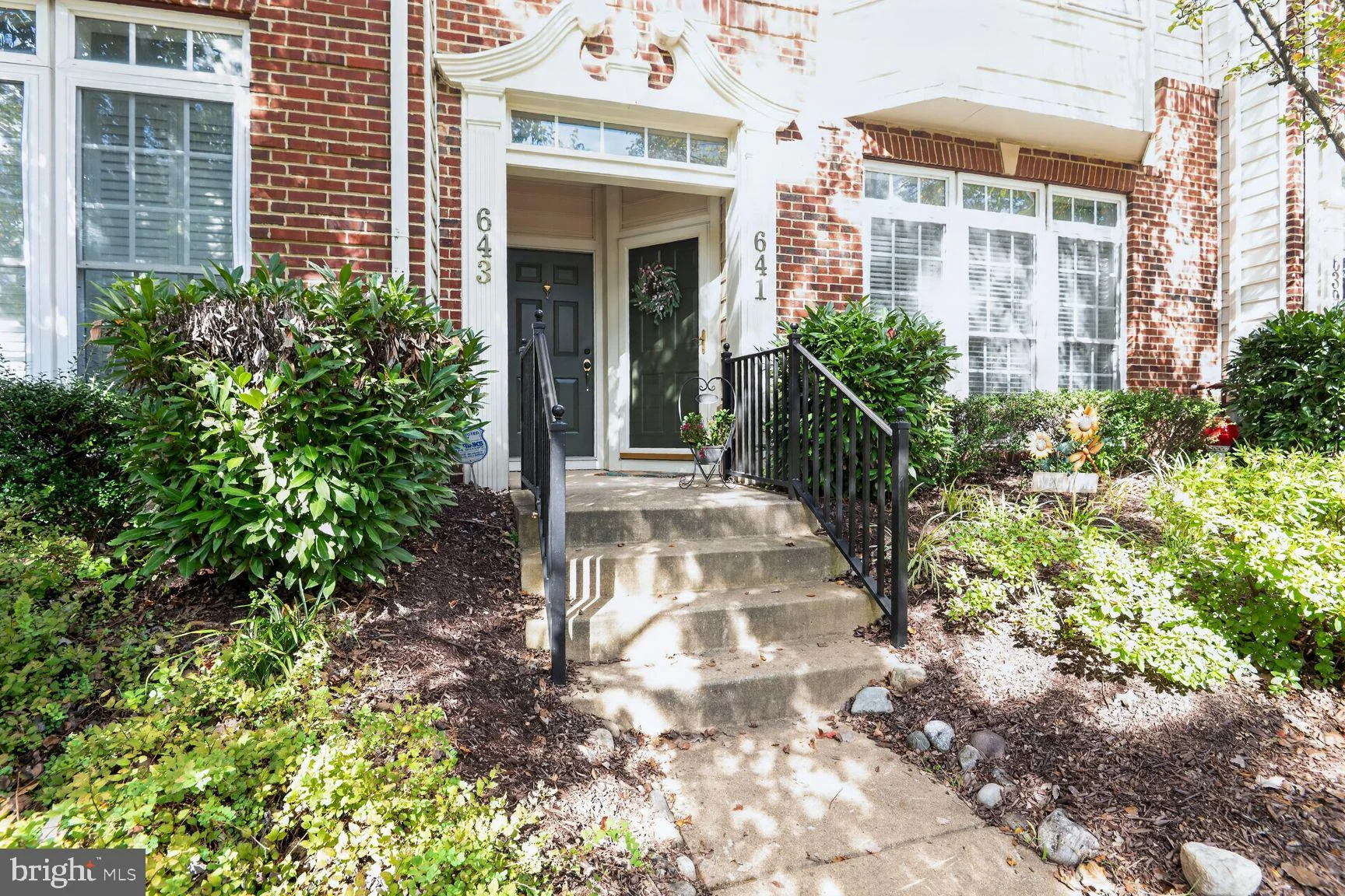 641 Whetstone Glen Street