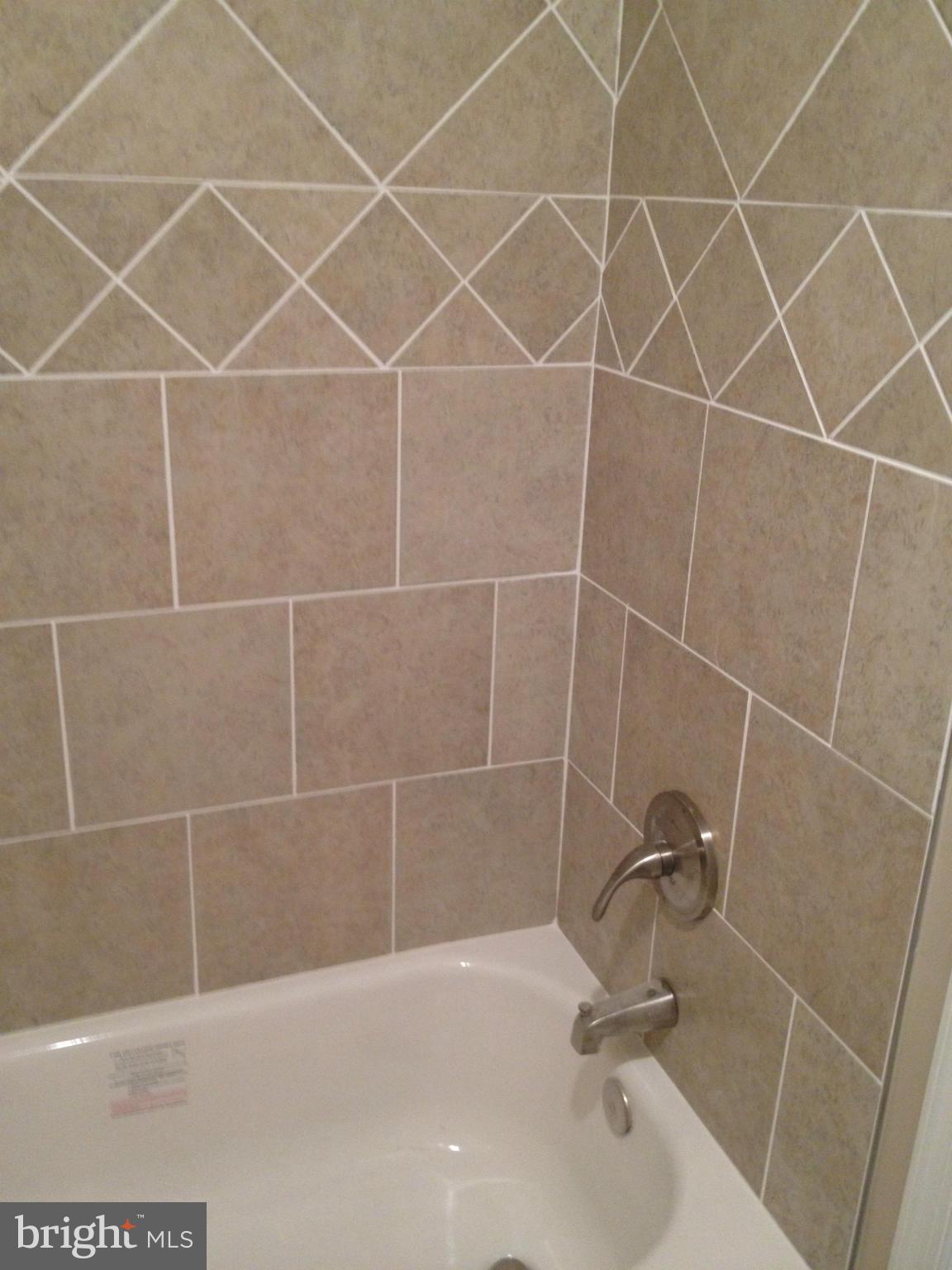 LONDON WOODS - Residential