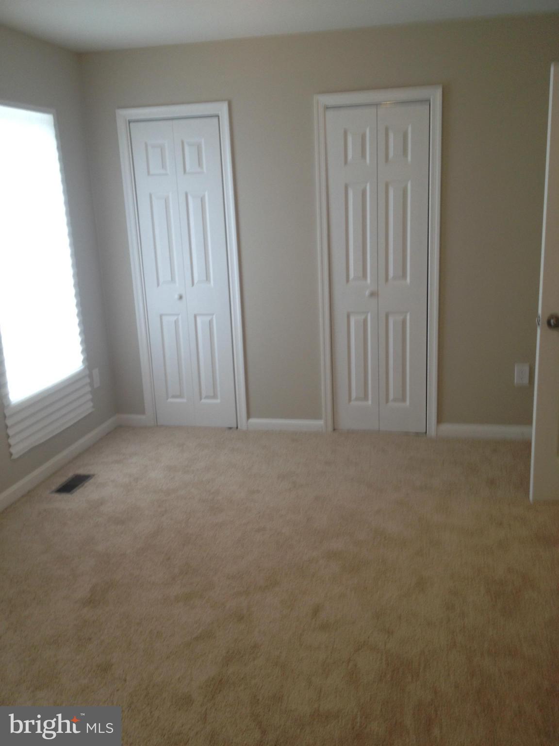 LONDON WOODS - Residential