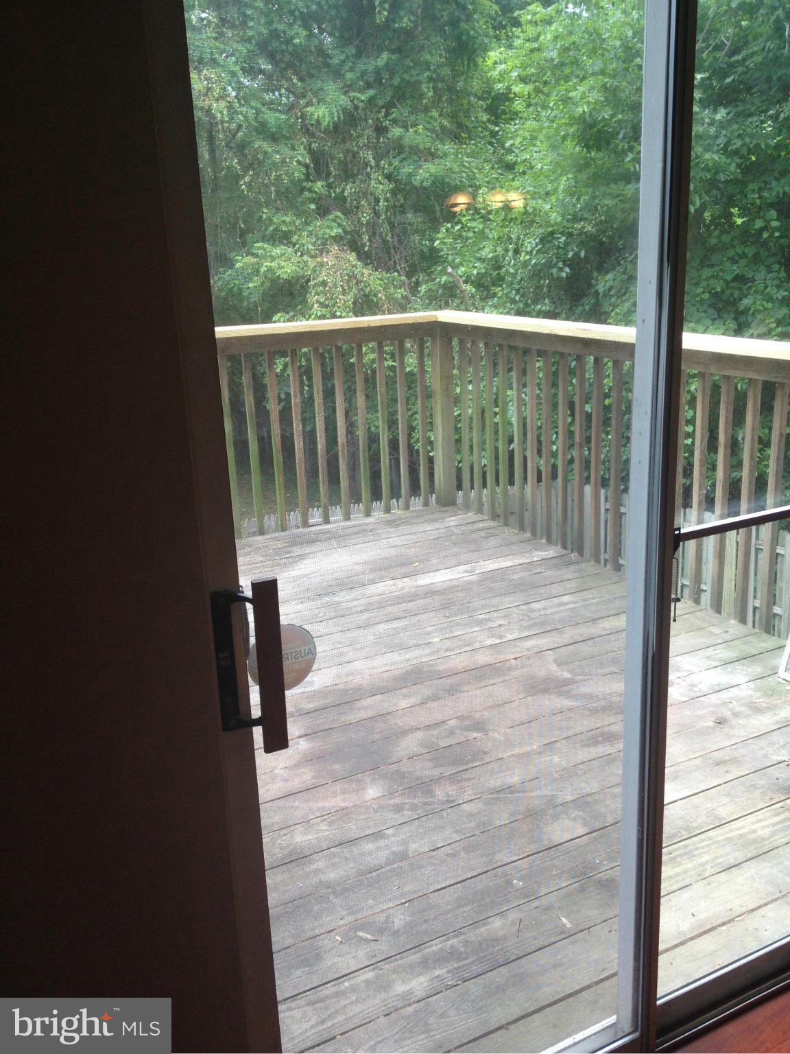 LONDON WOODS - Residential