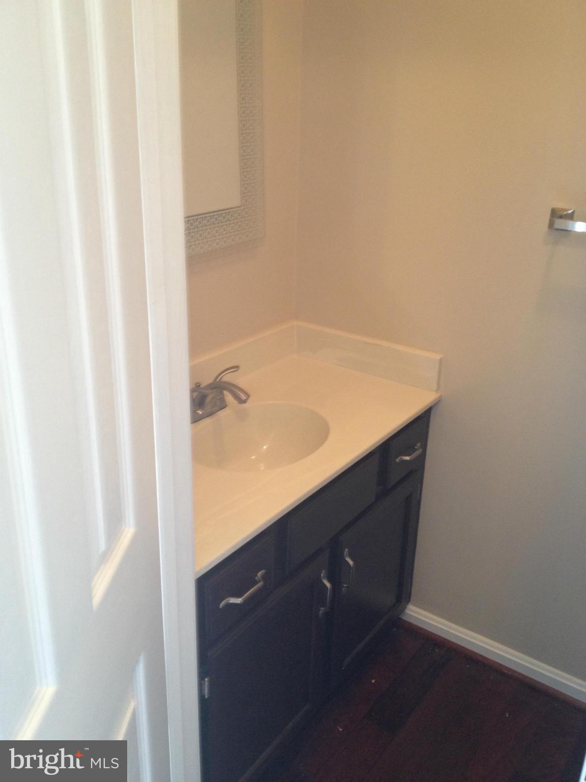 LONDON WOODS - Residential