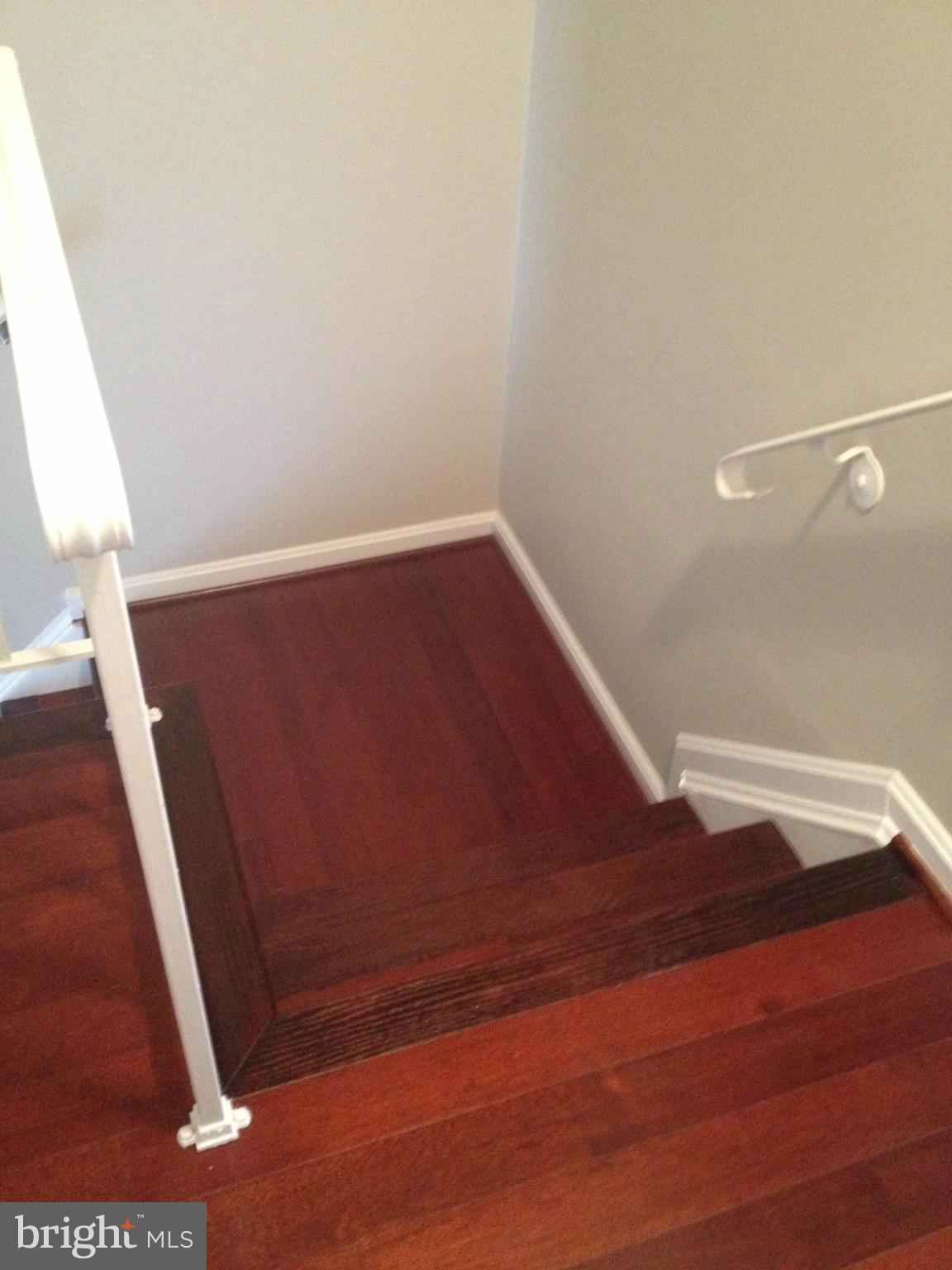 LONDON WOODS - Residential