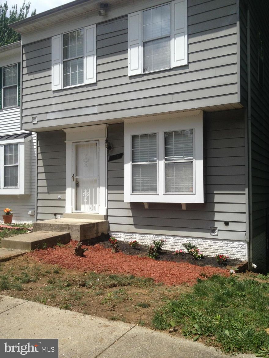 Totally renovated,hardwood floors ,tile on baths, you must see!!