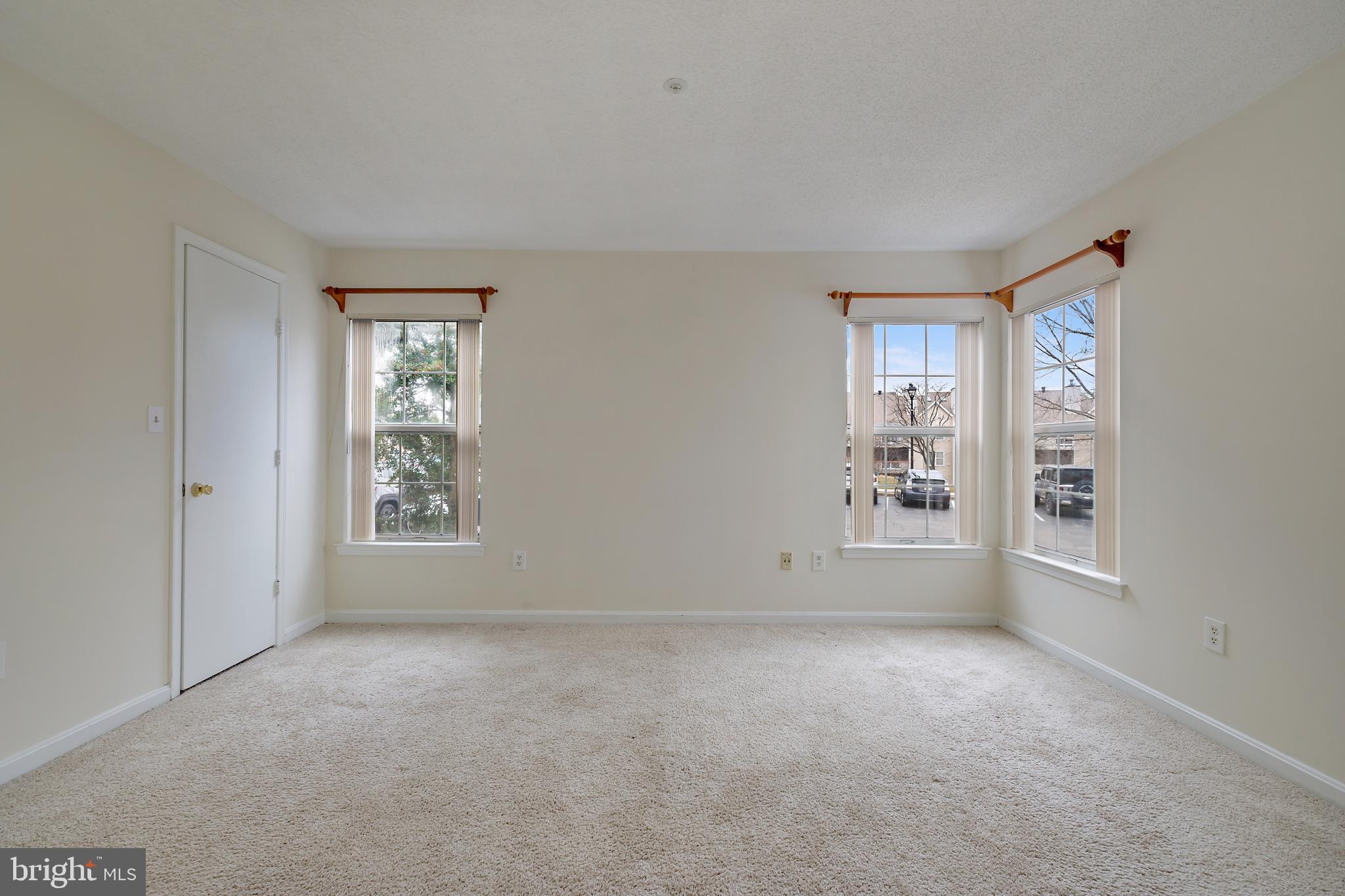 THE VISTAS - Residential