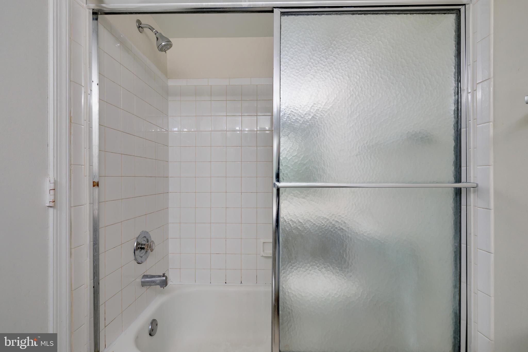 THE VISTAS - Residential