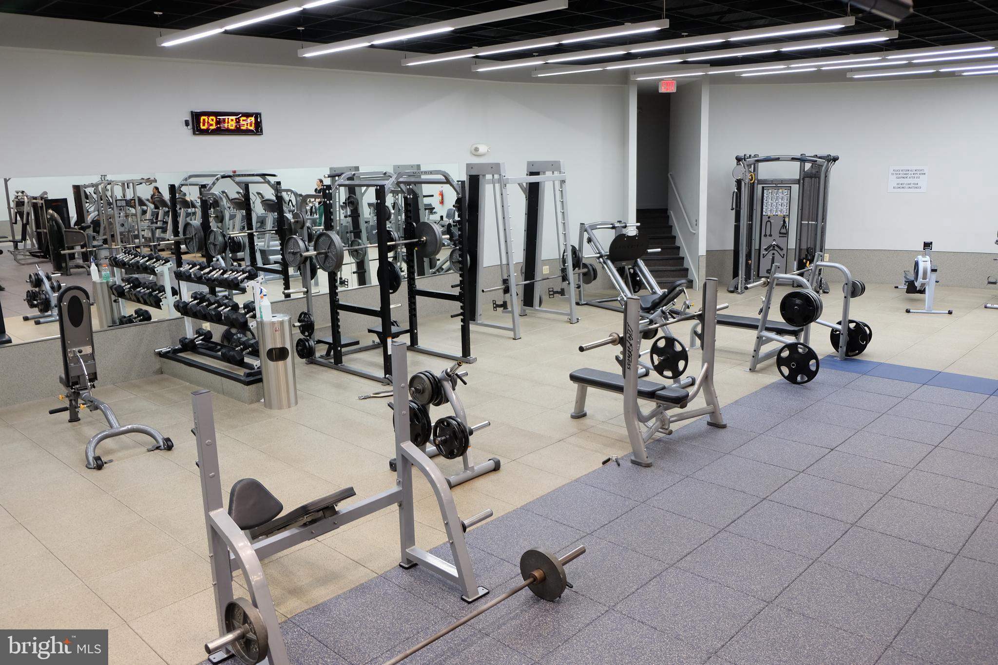 RIVER PLACE - Residential