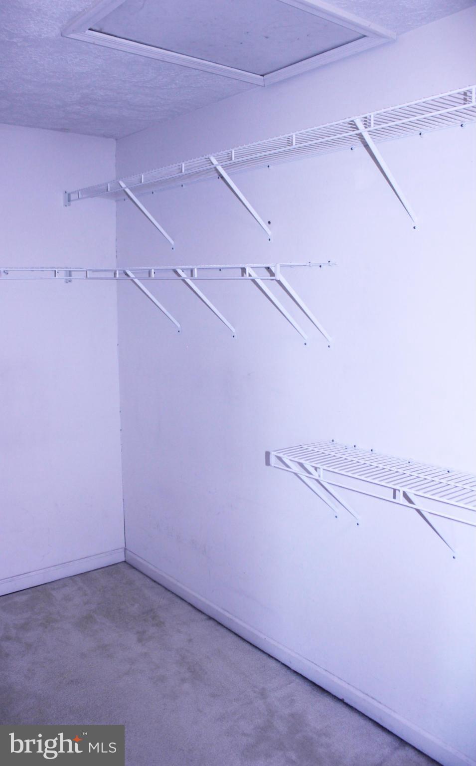 SPRING RIDGE - Residential