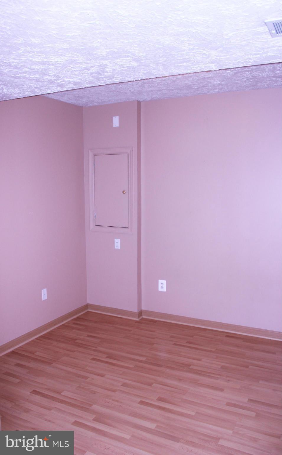 SPRING RIDGE - Residential