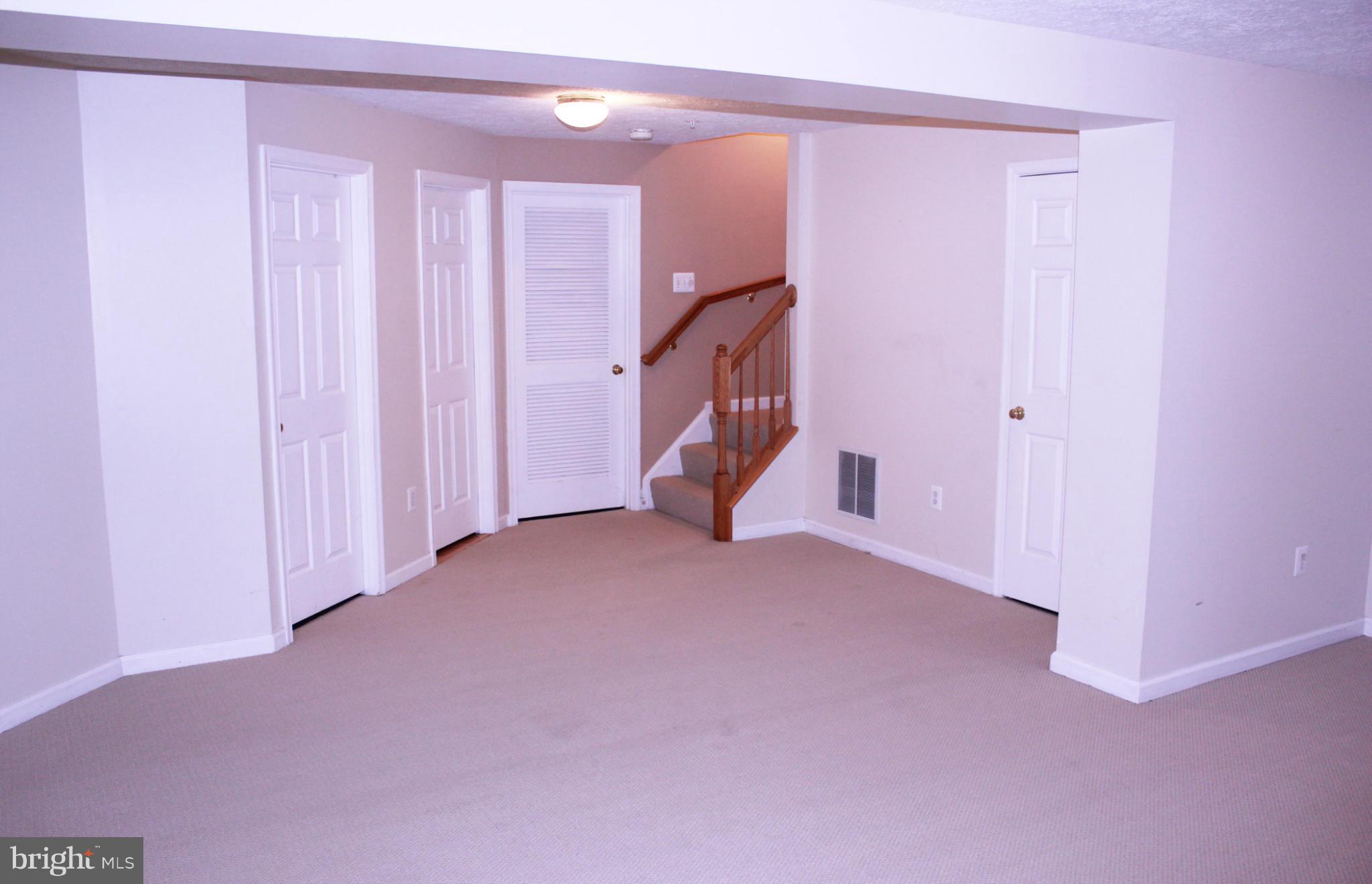 SPRING RIDGE - Residential