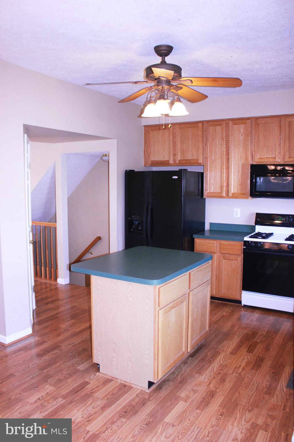 SPRING RIDGE - Residential