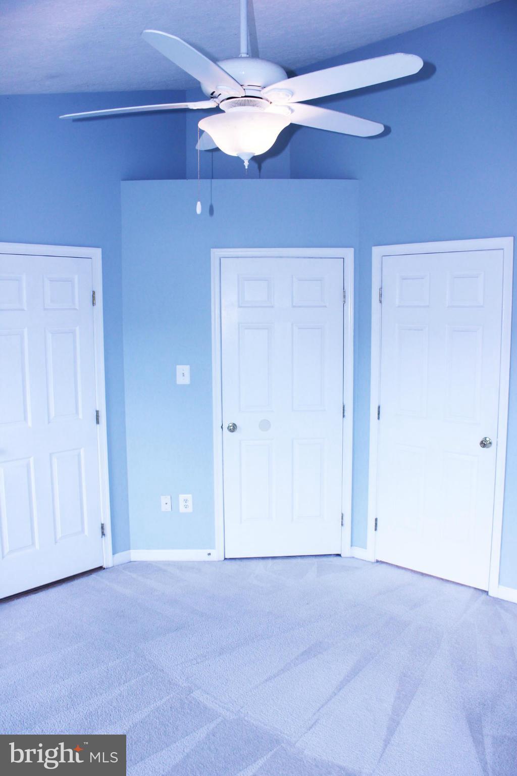 SPRING RIDGE - Residential