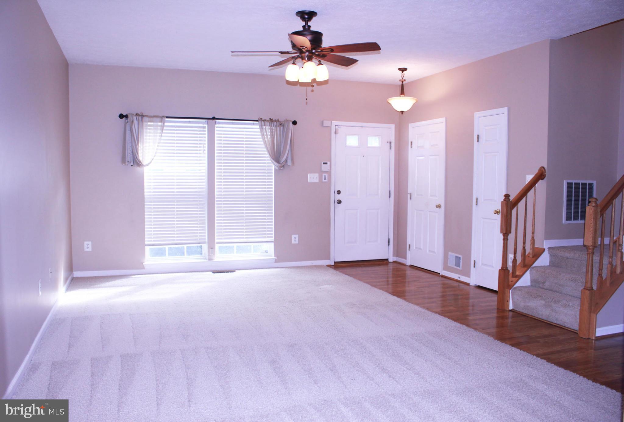 SPRING RIDGE - Residential