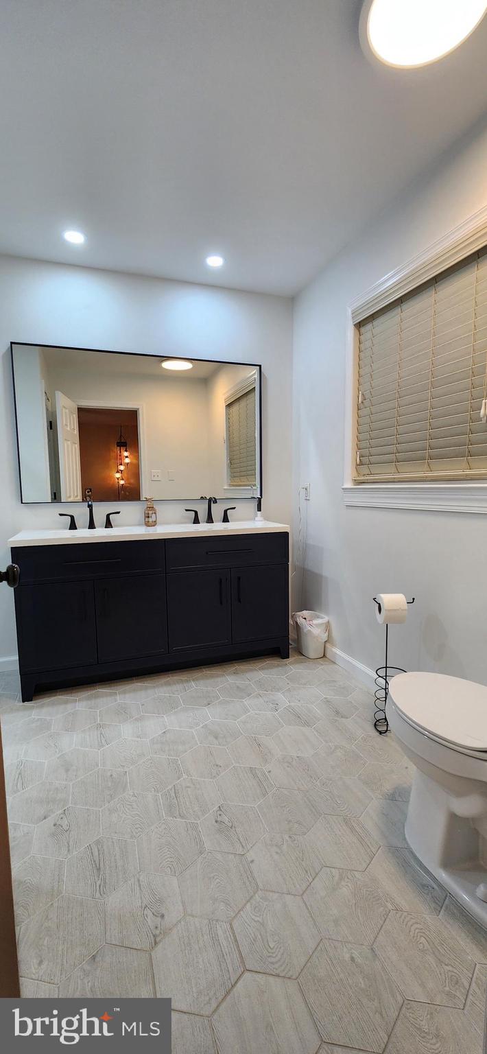 DRUM POINT - Residential Lease