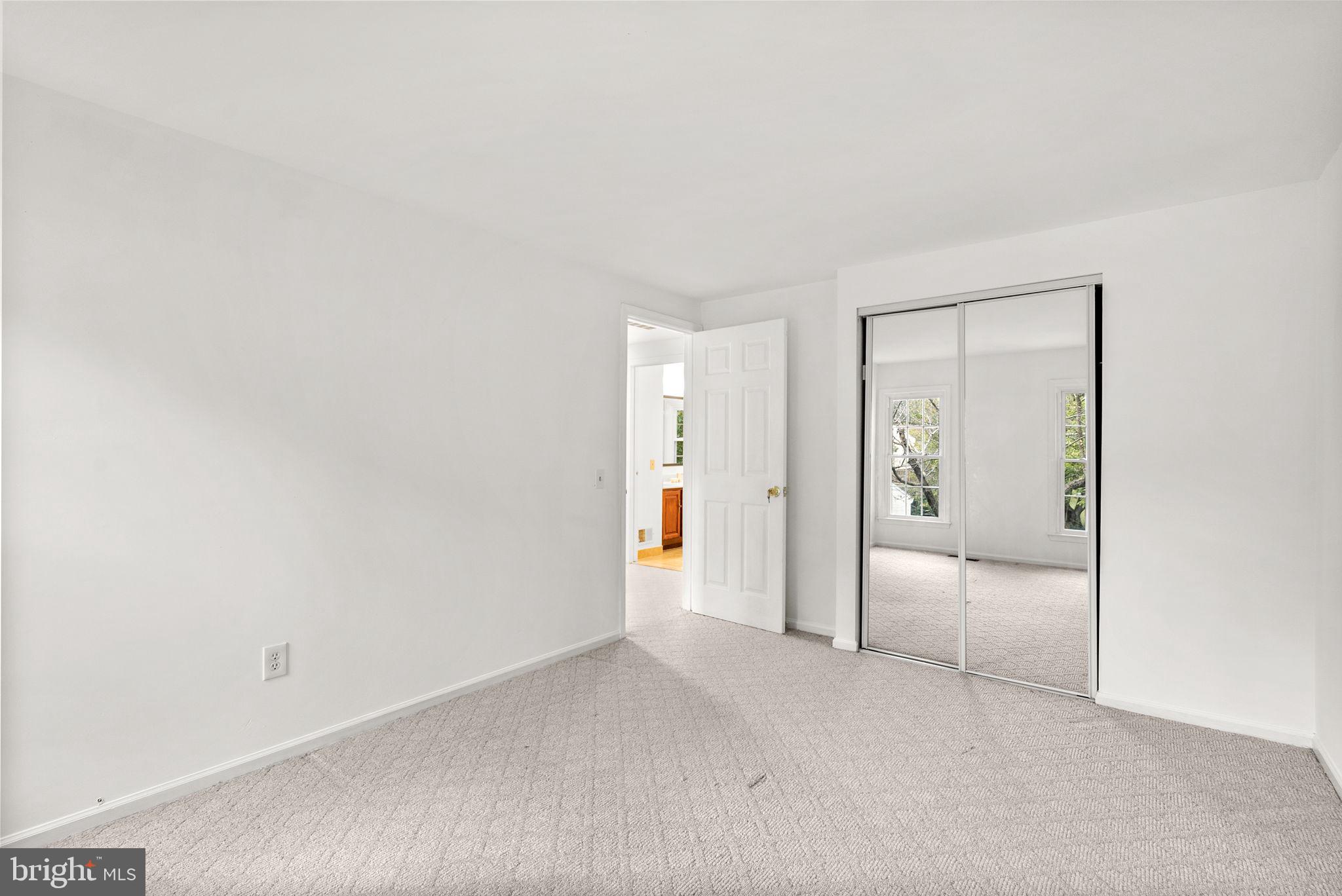 SNOWDENS MILL - Residential