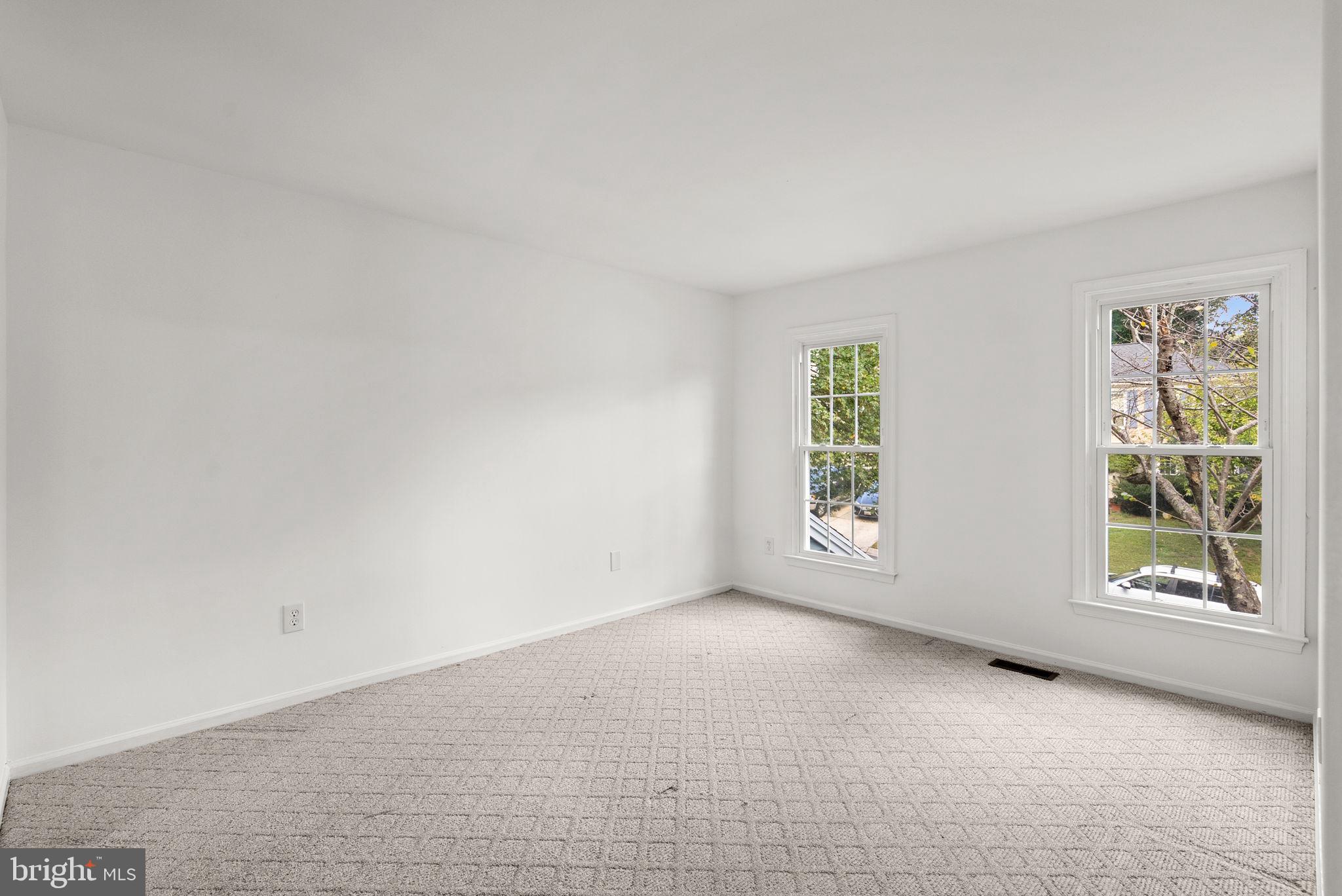 SNOWDENS MILL - Residential