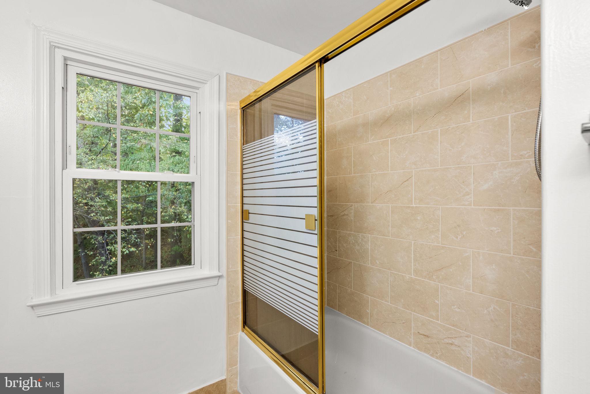 SNOWDENS MILL - Residential