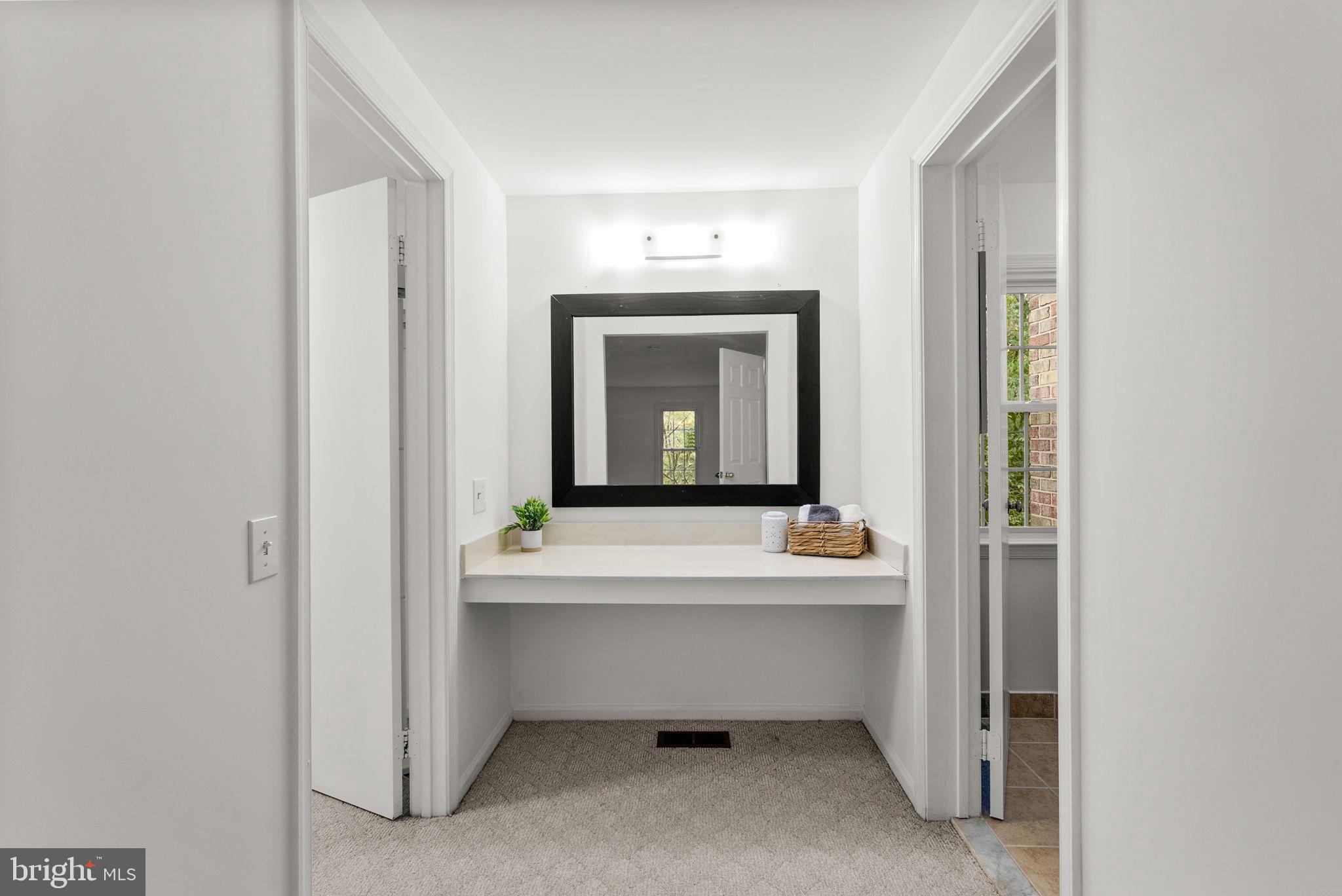 SNOWDENS MILL - Residential