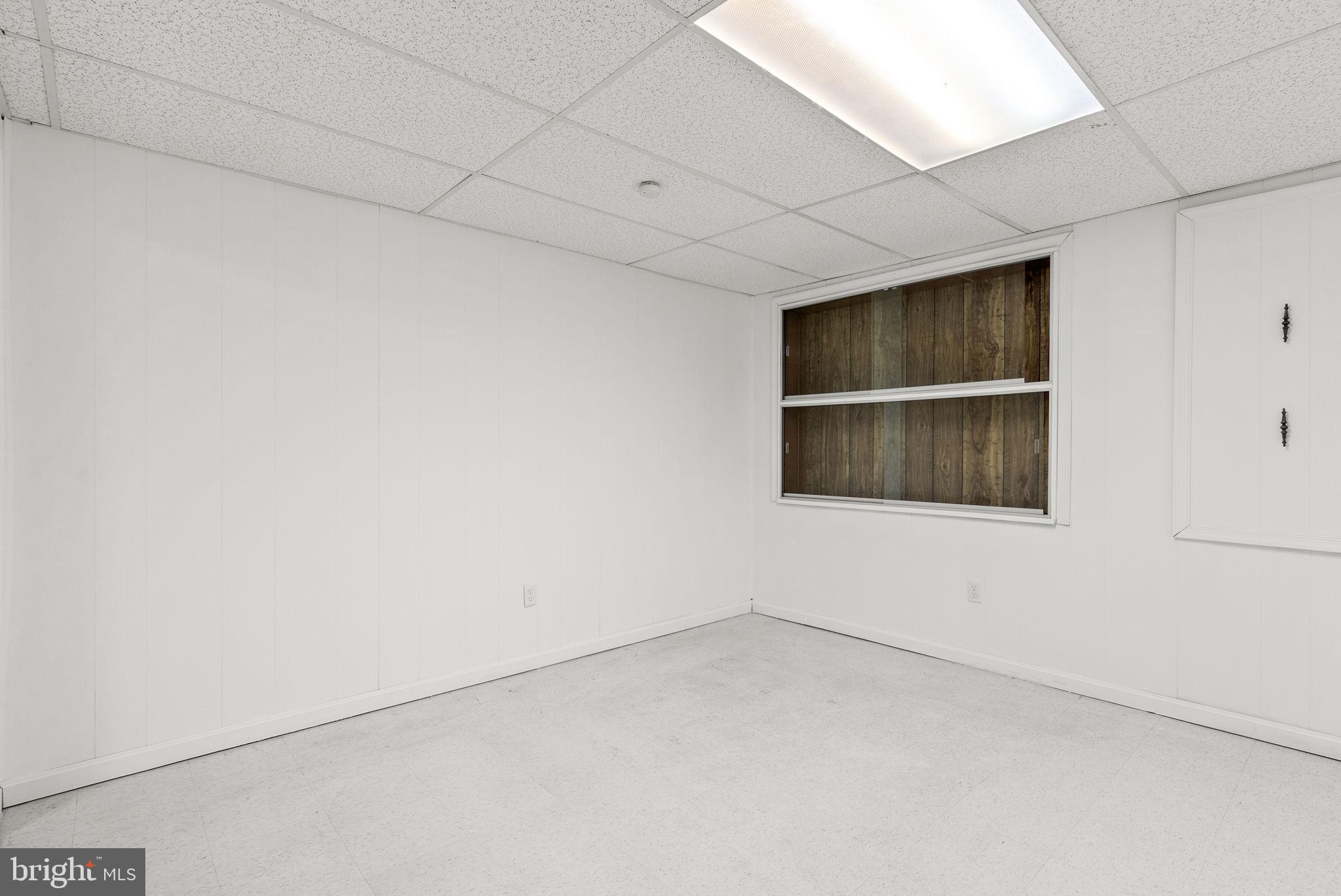 SNOWDENS MILL - Residential