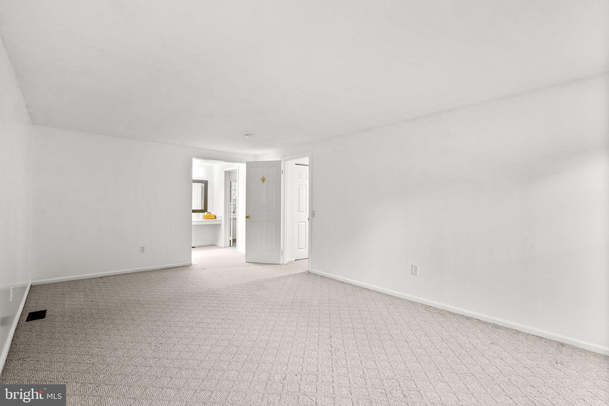 SNOWDENS MILL - Residential