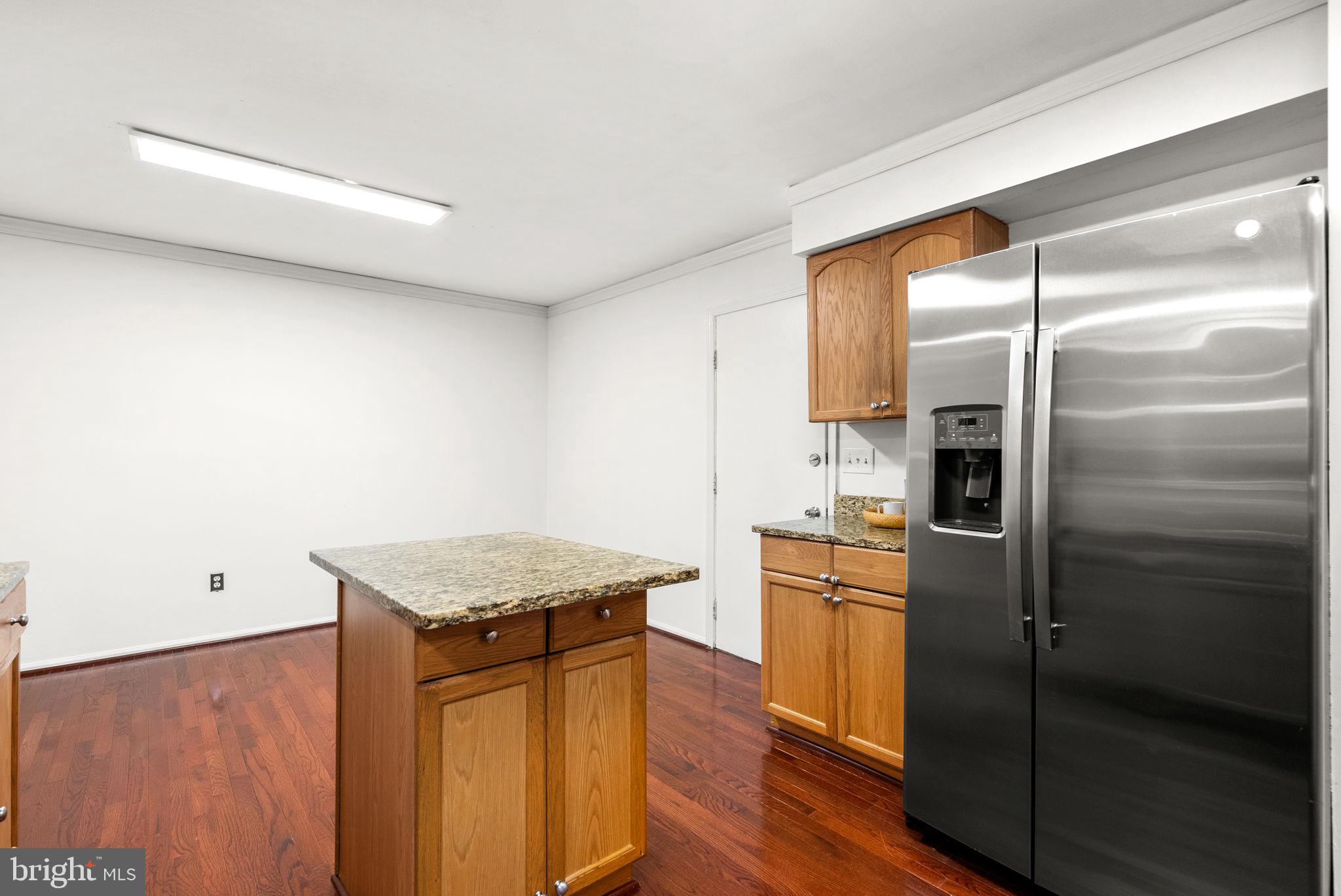 SNOWDENS MILL - Residential