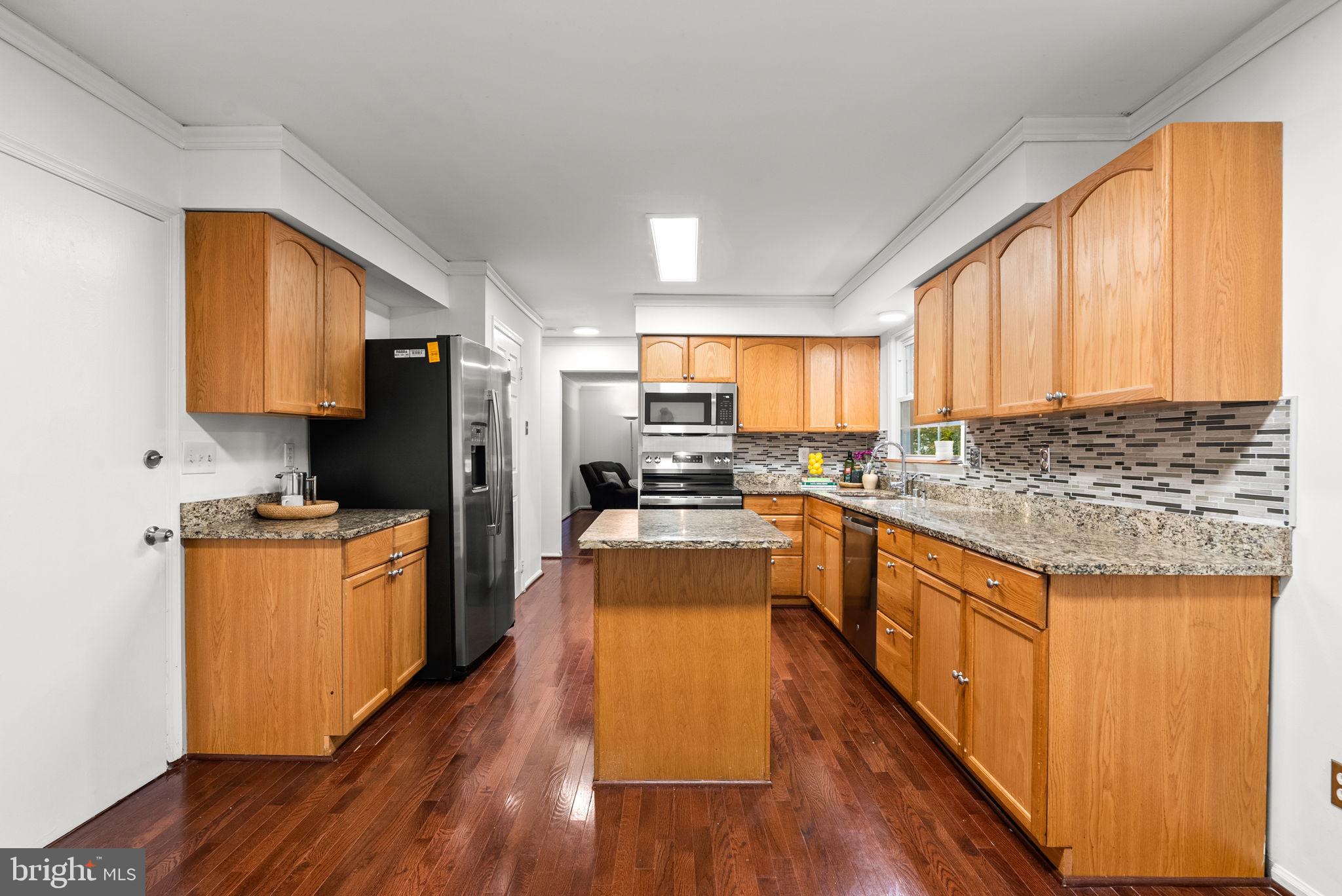 SNOWDENS MILL - Residential